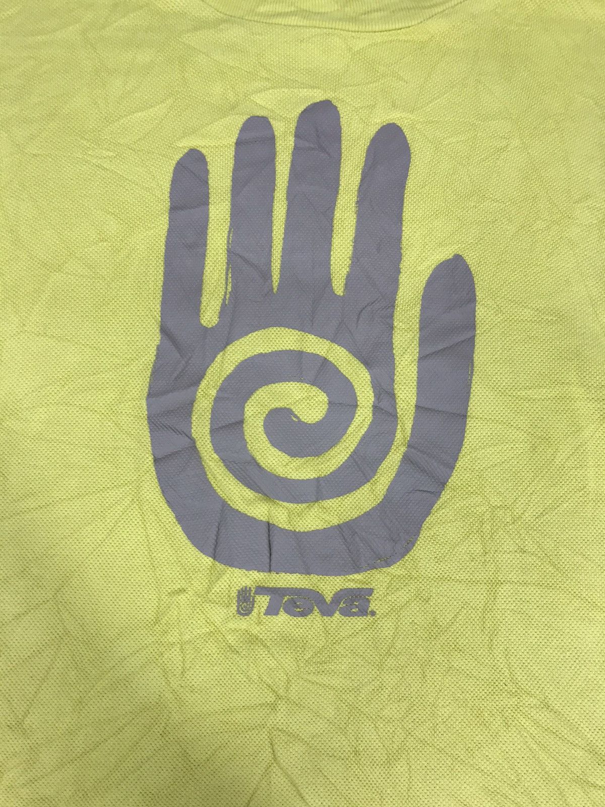 Teva Vintage Teva Big Hand Logo Spell Out Designer Brand T Shirt Size S / US 4 / IT 40 - 2 Thumbnail