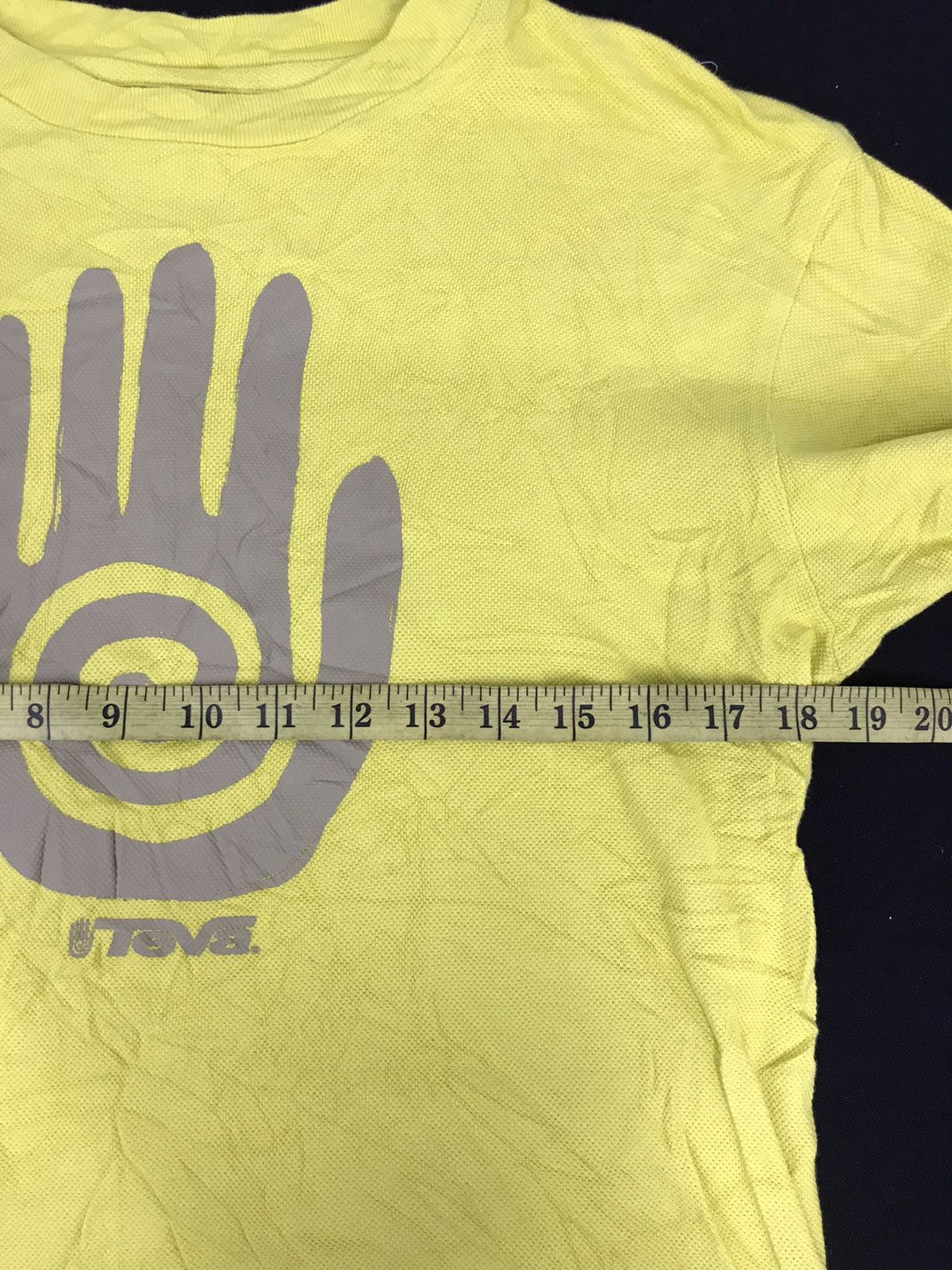 Teva Vintage Teva Big Hand Logo Spell Out Designer Brand T Shirt Size S / US 4 / IT 40 - 4 Thumbnail