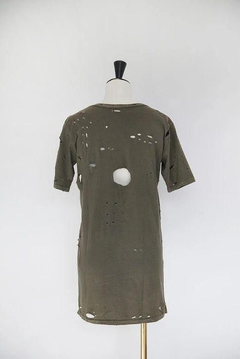 Balmain SS10 destroyed military t-shirt Size XS / US 0-2 / IT 36-38 - 4 Thumbnail