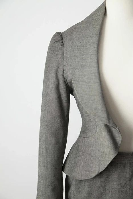 Vivienne Westwood SS95 Fake butt ensemble Size XS / US 0-2 / IT 36-38 - 2 Thumbnail