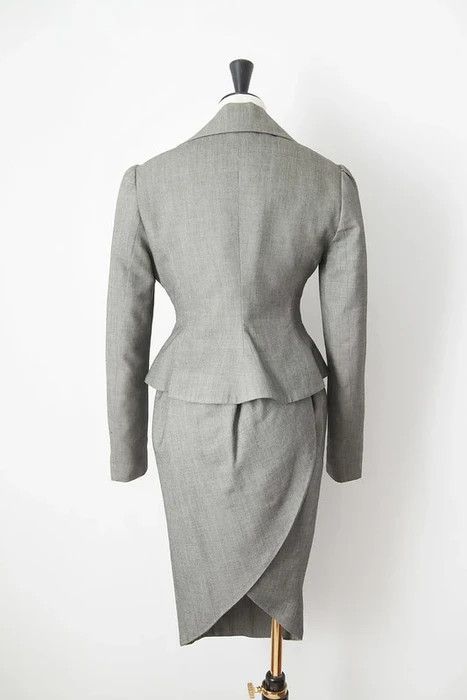 Vivienne Westwood SS95 Fake butt ensemble Size XS / US 0-2 / IT 36-38 - 6 Thumbnail