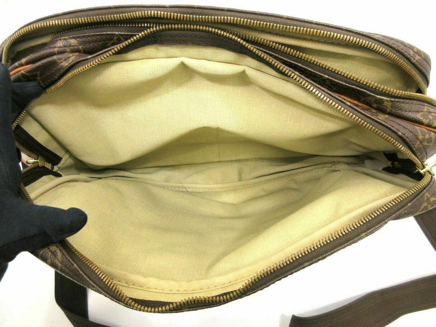 Louis Vuitton Monogram Crossbody Shoulder Bag Size ONE SIZE - 12 Thumbnail