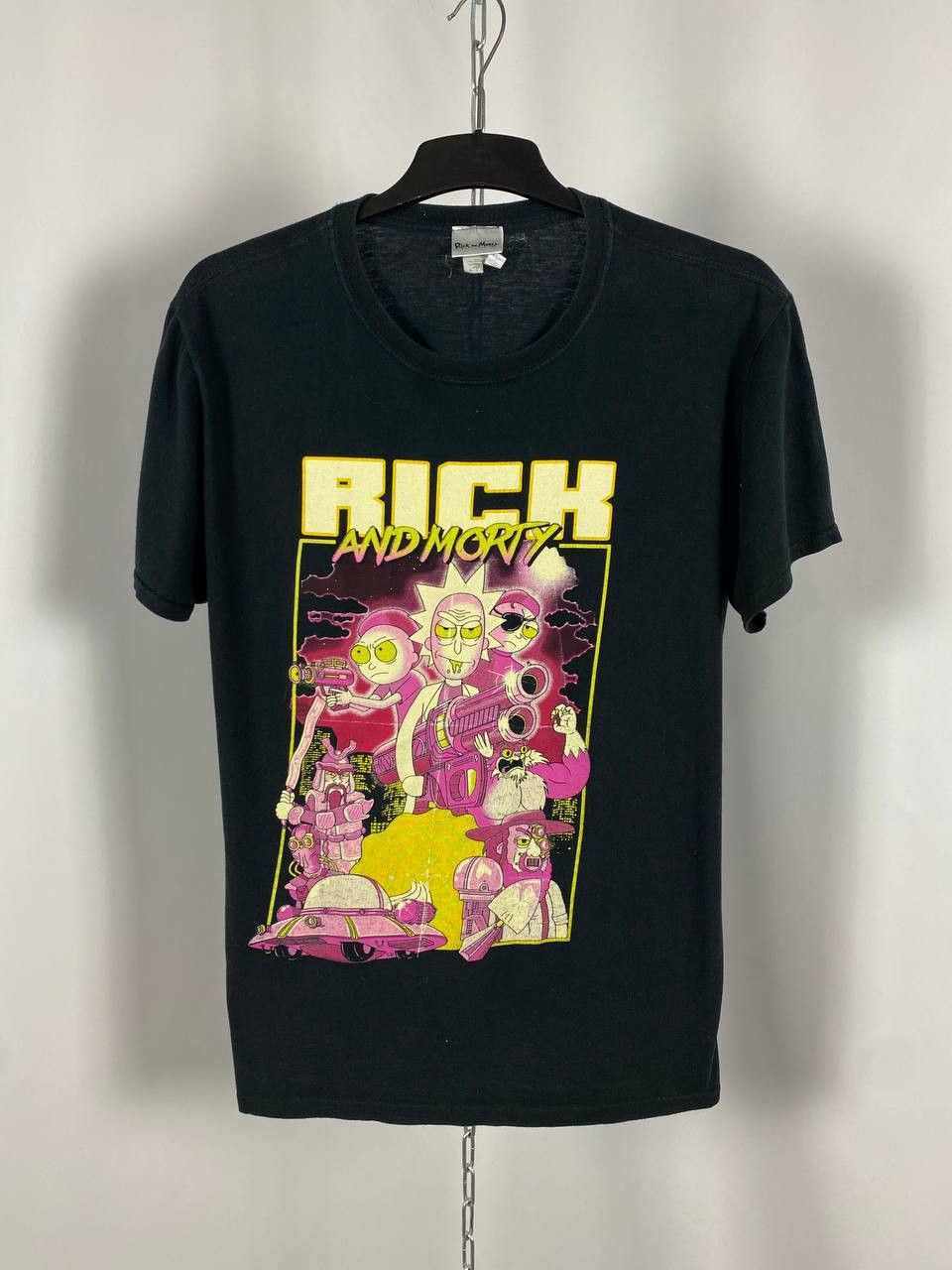 Vintage Rick and Morty big logo movie T-shirts size L Size US L / EU 52-54 / 3 - 1 Thumbnail