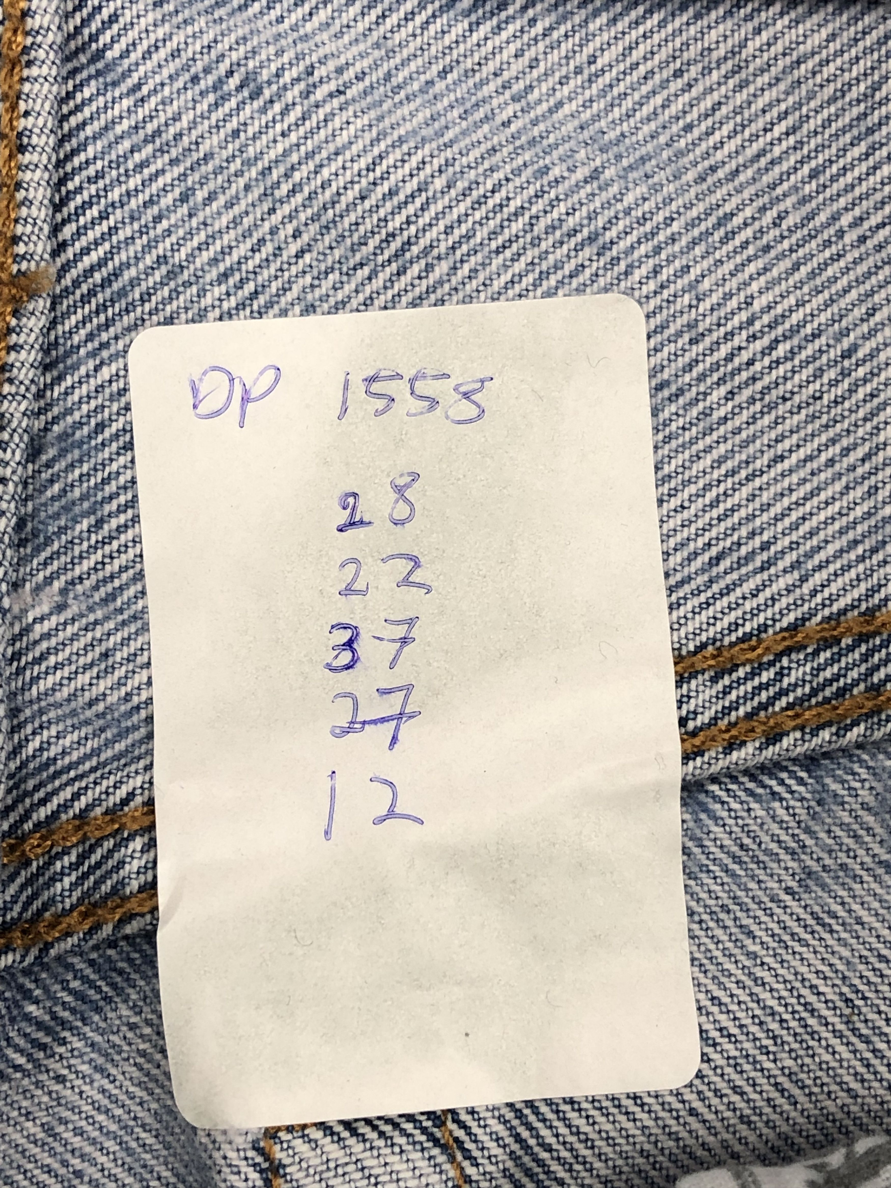 Levi's × Vintage Vintage Distressed Levis 501 Faded Blue Jeans Size US 28 / EU 44 - 18 Thumbnail