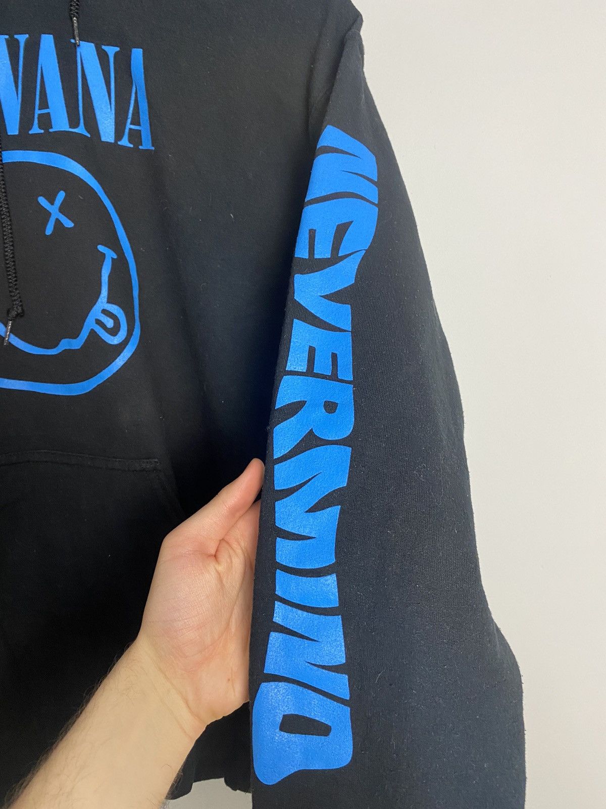 Band Tees Vintage 00s Nirvana Nevermind Y2K Grunge Band Hoodie Small Size US S / EU 44-46 / 1 - 4 Thumbnail