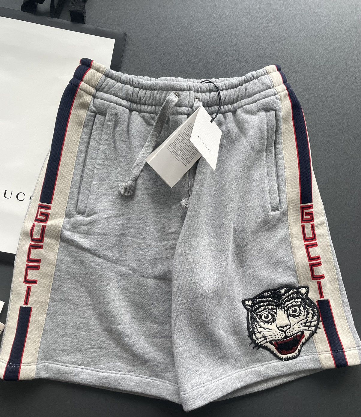 Gucci Rare Brand New Limited Super Runway Tiger Logo Track Shorts Size US 28 / EU 44 - 16 Thumbnail