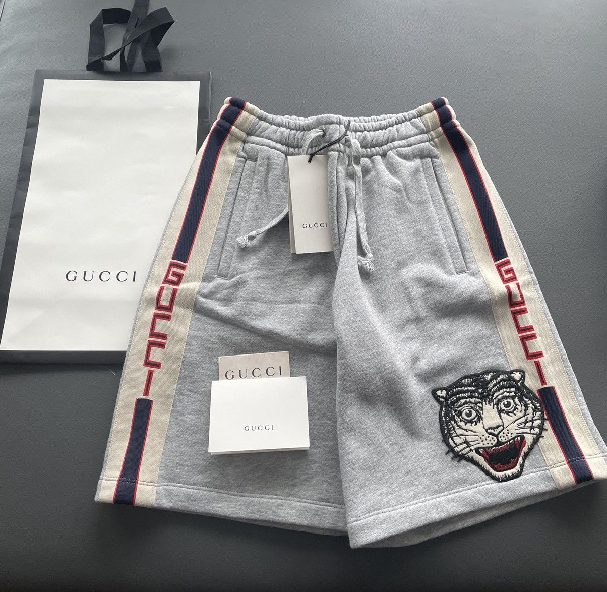 Gucci Rare Brand New Limited Super Runway Tiger Logo Track Shorts Size US 28 / EU 44 - 15 Thumbnail