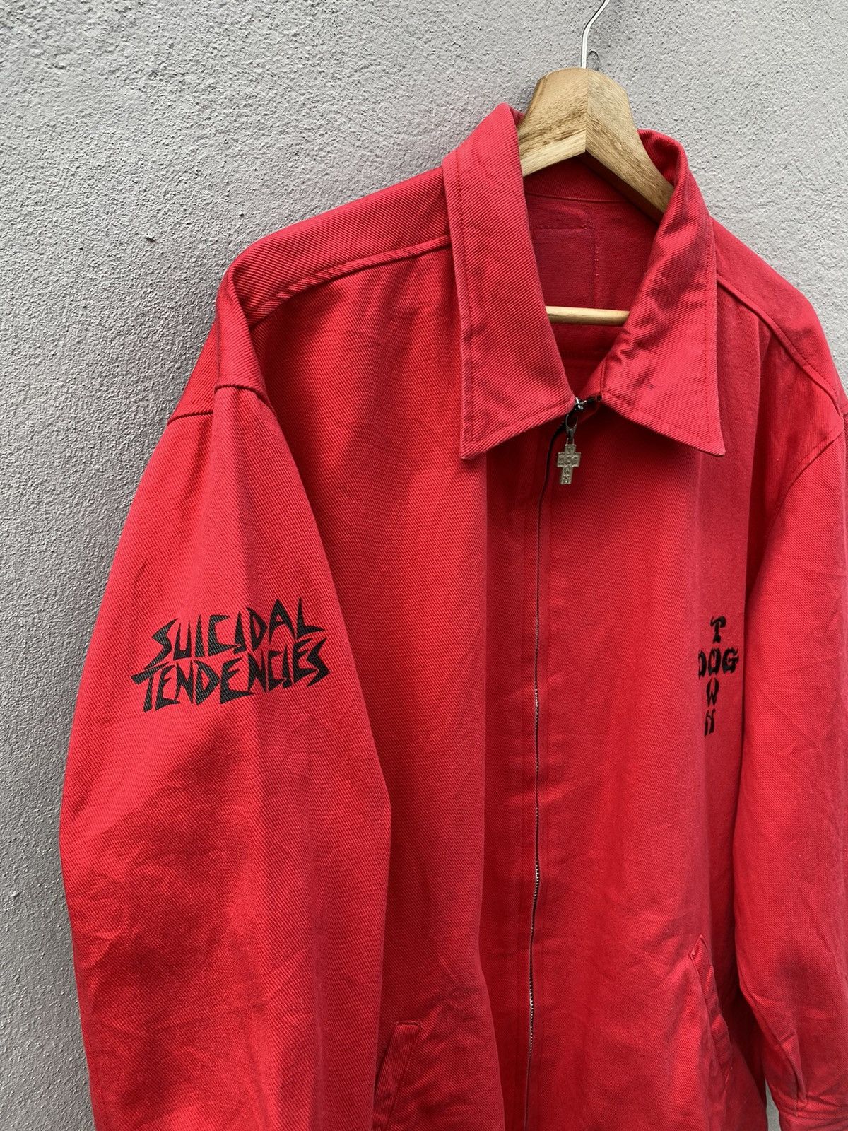 Band Tees × Dogtown × Vintage 💥RARE💥90s DOGTOWN x SUICIDAL TENDENCIES Cross Skate Jacket Size US XL / EU 56 / 4 - 3 Thumbnail