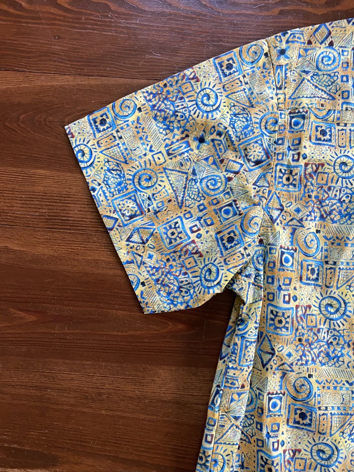 Vintage Vintage 80’s Blue Generation Batik Abstract Button Up Size US L / EU 52-54 / 3 - 11 Thumbnail