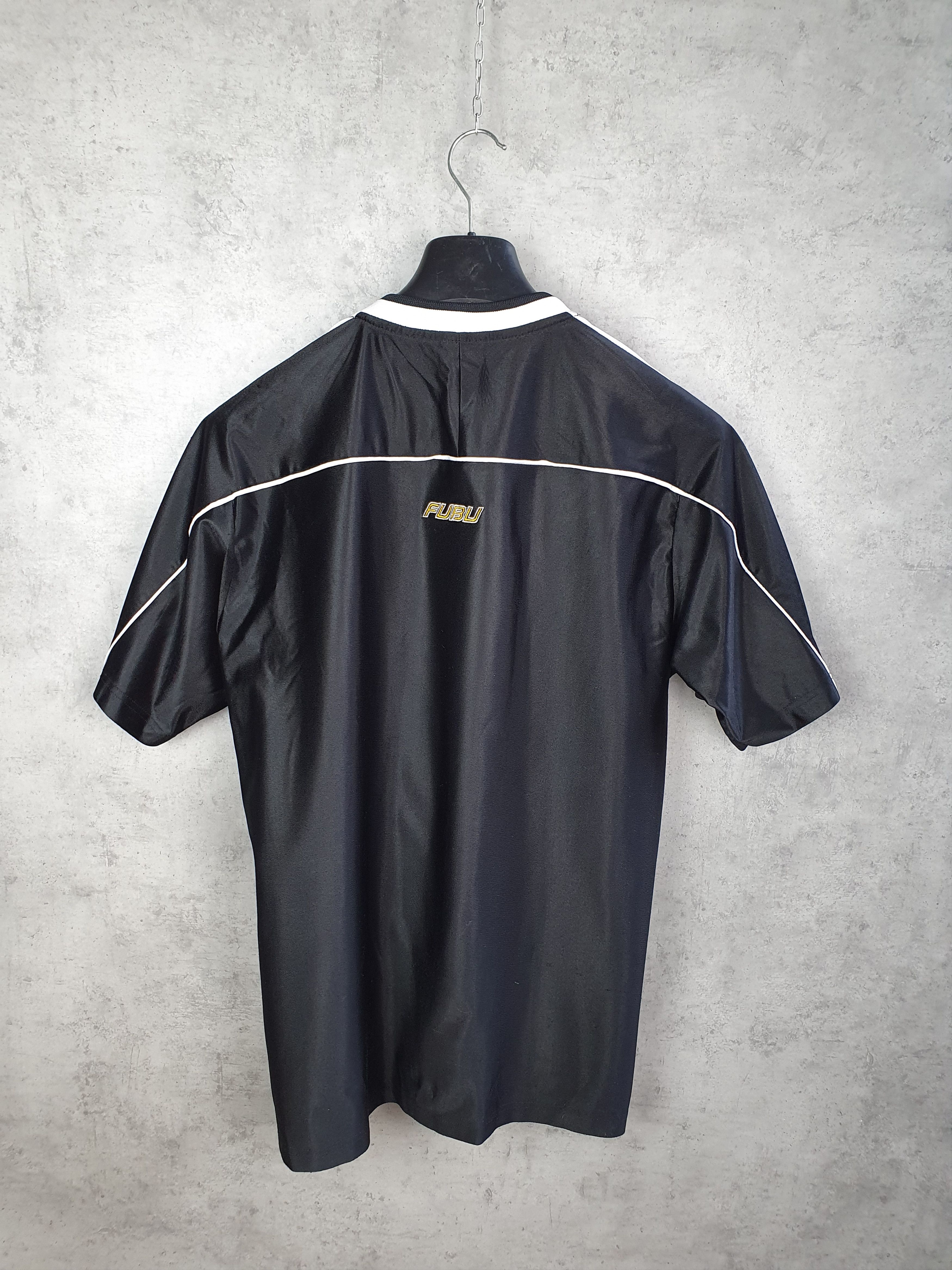 Fubu Rare FUBU Embroidered Logo Vintage Rap Hip hop tee shirt Size US L / EU 52-54 / 3 - 4 Thumbnail