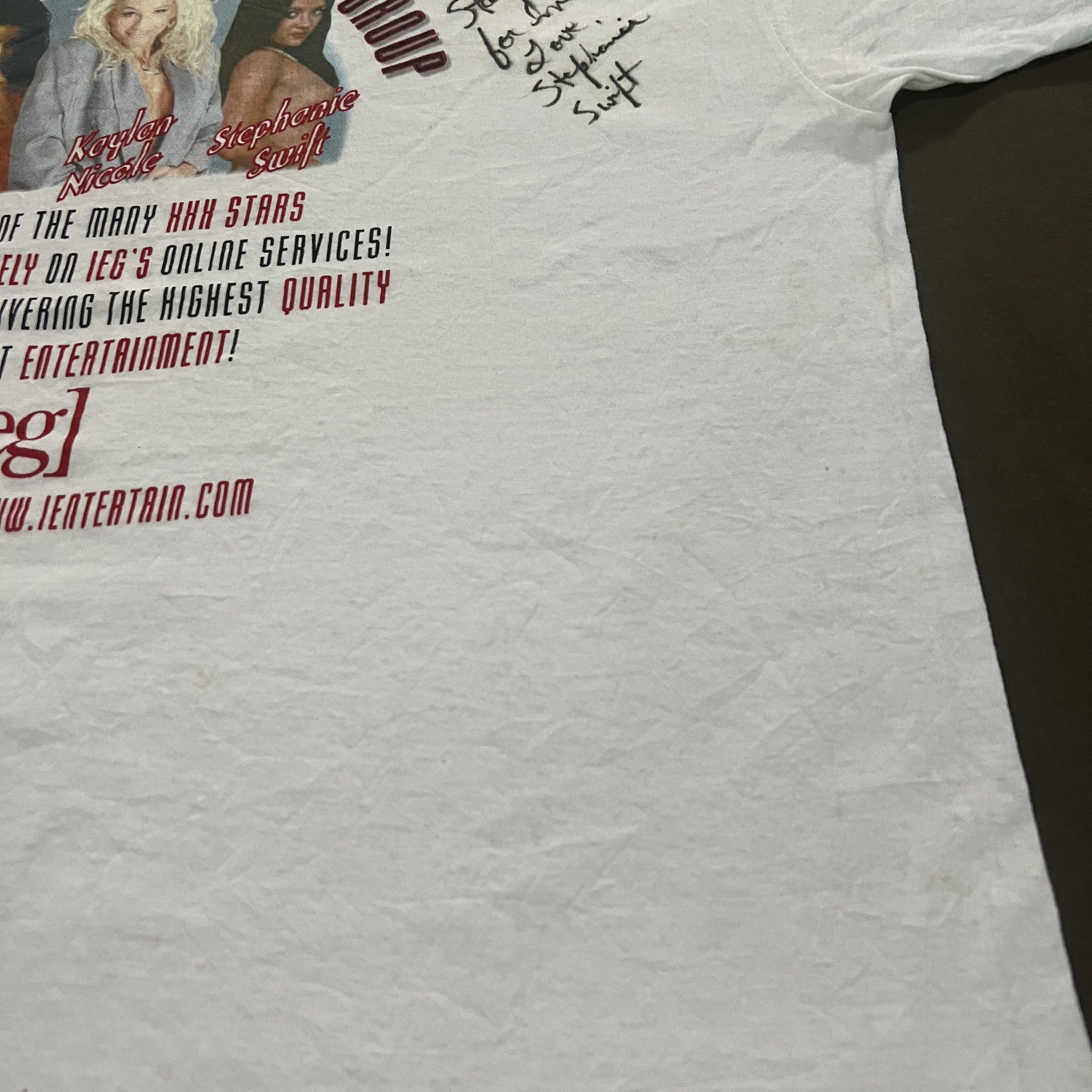 Vintage Vintage 90s ieg Tee Signed By Stephanie Swift Pornstars Size US XL / EU 56 / 4 - 4 Thumbnail