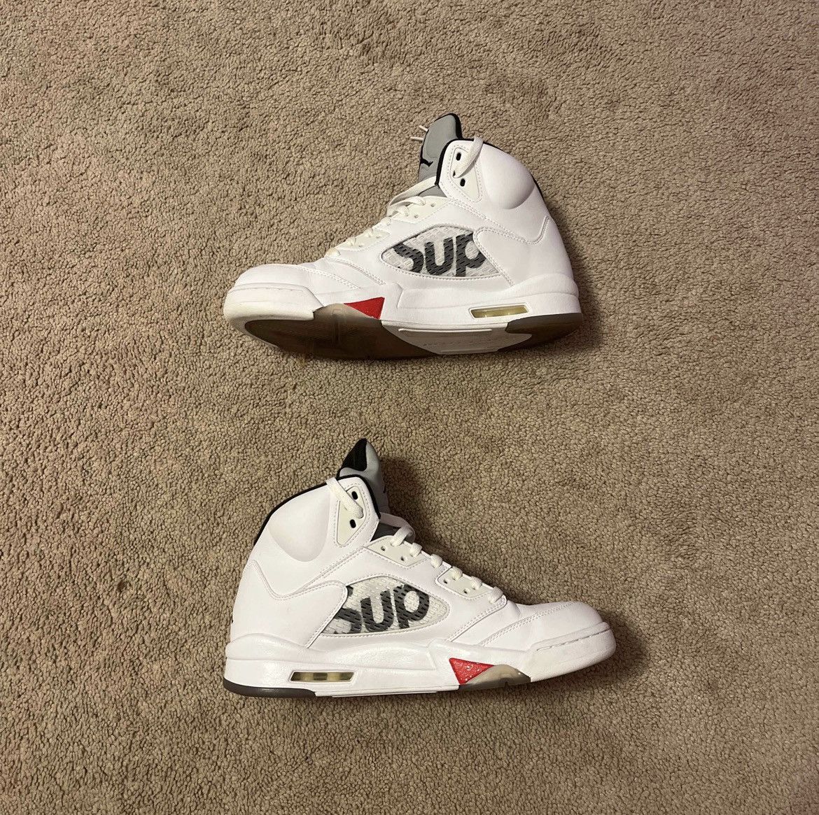 Nike × Supreme Supreme X Air Jordan 5 Retro ‘White’ Size US 12 / EU 45 - 2 Thumbnail
