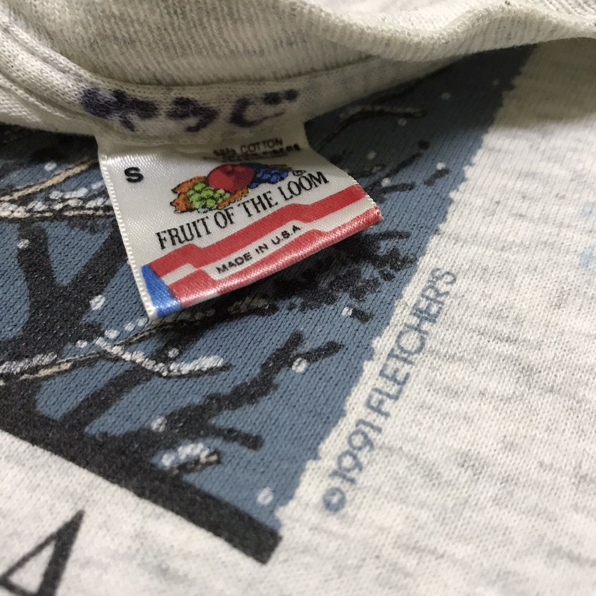 Fruit Of The Loom Vintage 90s Fletcher’s Animal Tshirt Size US S / EU 44-46 / 1 - 9 Thumbnail