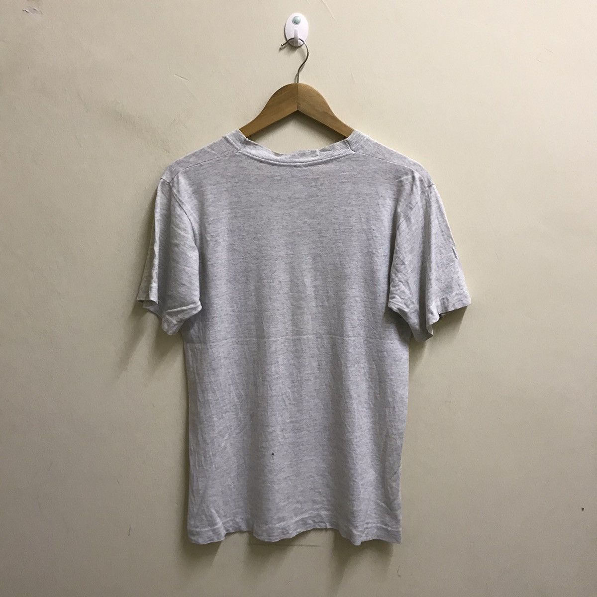 Fruit Of The Loom Vintage 90s Fletcher’s Animal Tshirt Size US S / EU 44-46 / 1 - 6 Thumbnail