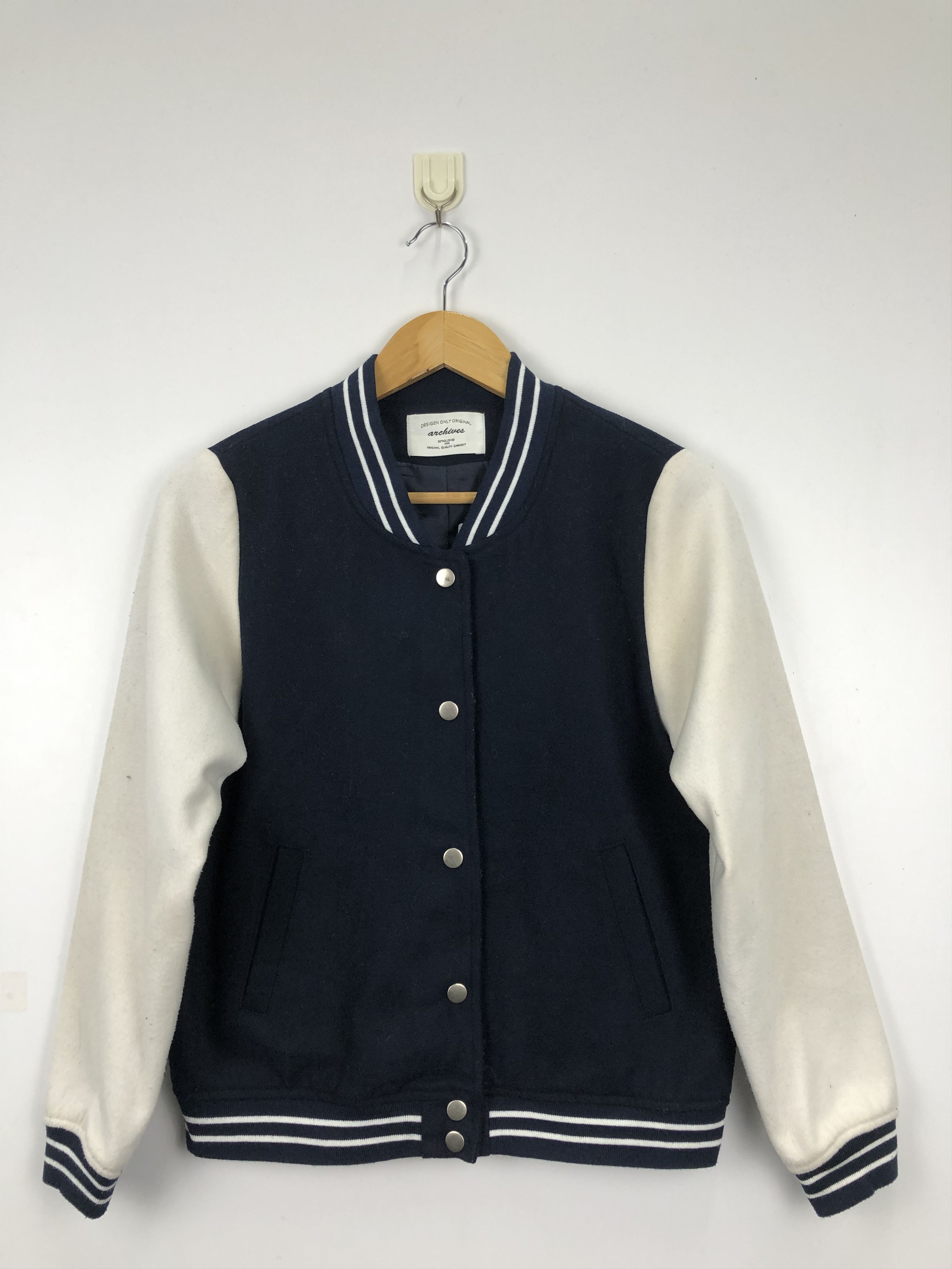 Japanese Brand Vintage Japanese Brand Wool Varsity Jacket V0402 Size US M / EU 48-50 / 2 - 1 Thumbnail