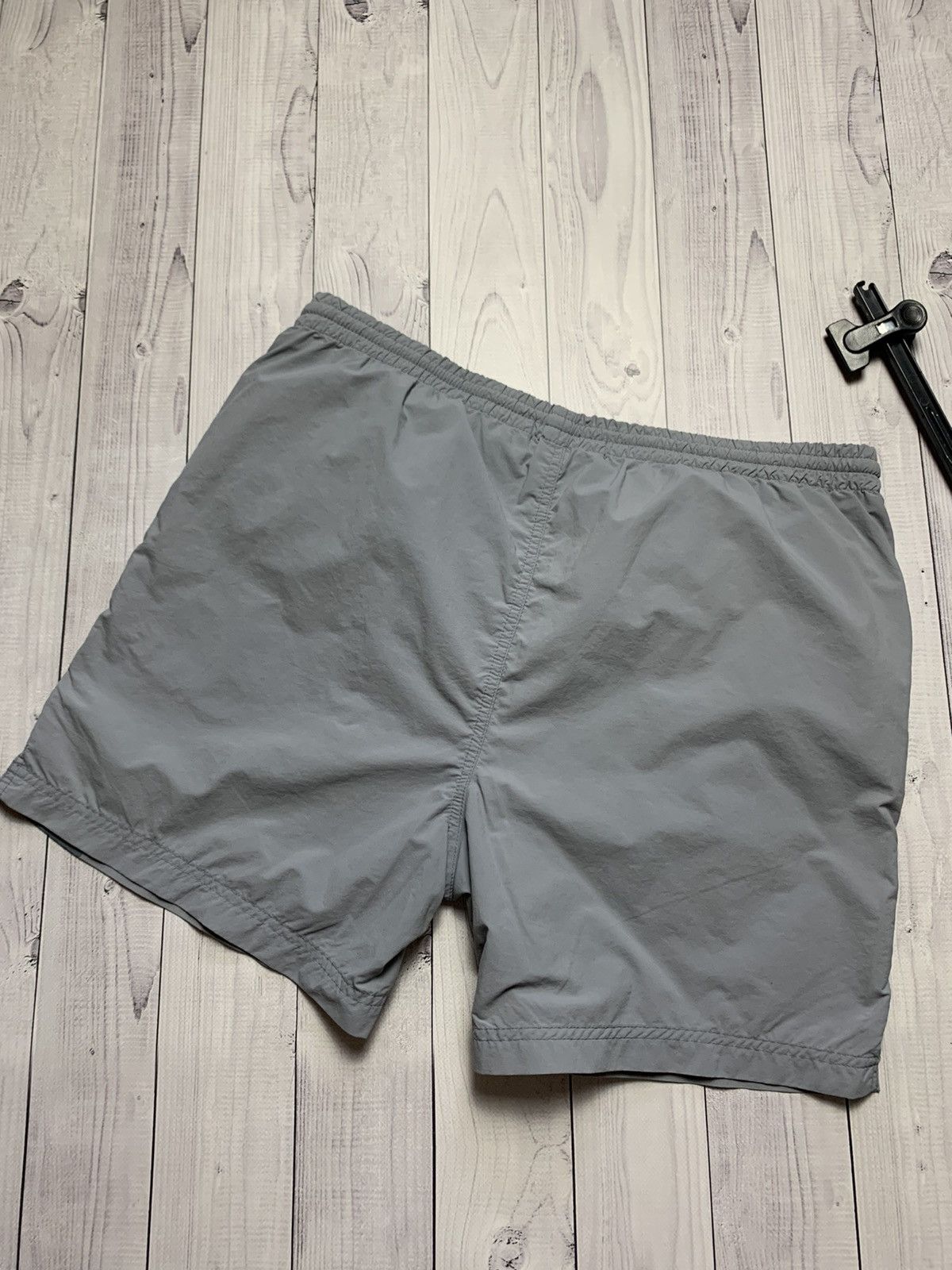 Yves Saint Laurent Yves Saint Laurent luxury shorts size L logo Size US 34 / EU 50 - 6 Thumbnail
