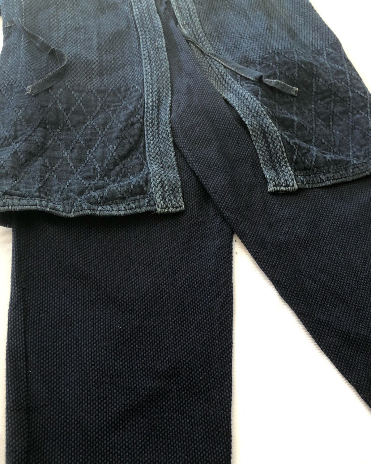 Japanese Brand ❌JAPAN ARCHIVE🚀80’s BORO Sashiko Indigo Natural Dyed Size US M / EU 48-50 / 2 - 2 Thumbnail