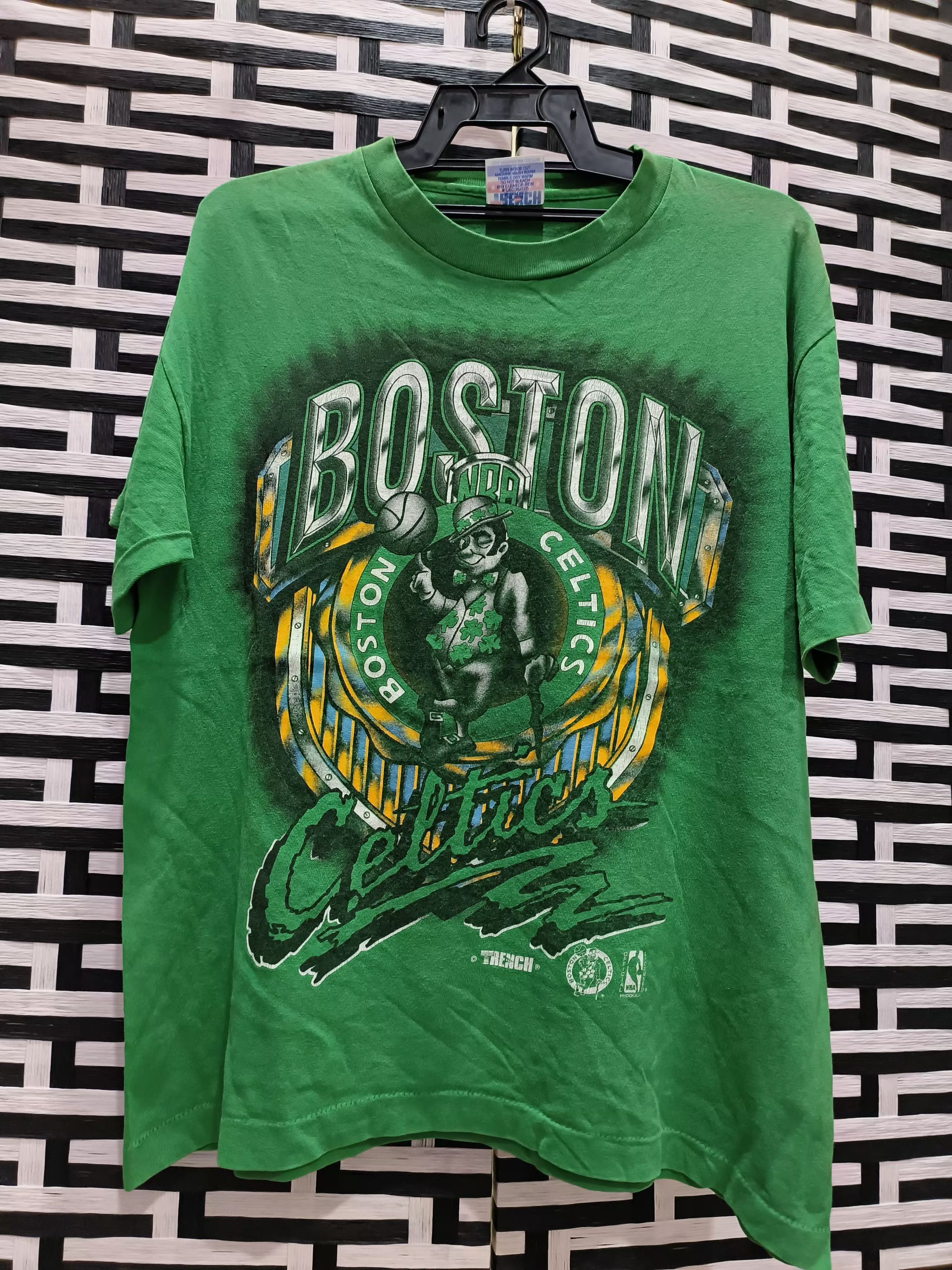 image of vintage Boston Celtics x NBA Thrashed Tee in Faded Green, Men's (Size Medium)
