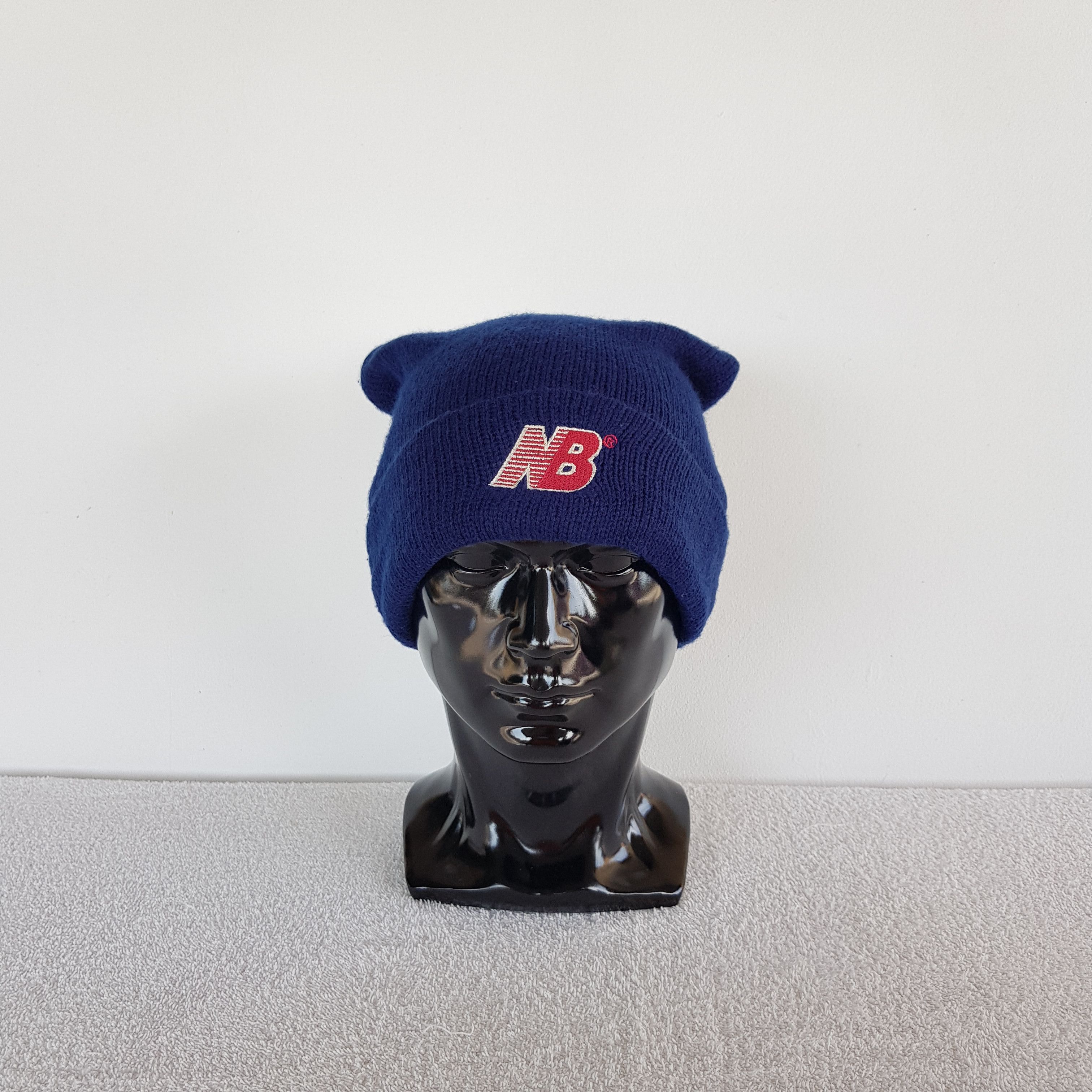 New Balance Beanie Snow Cap New Balance Hats - AC10328.