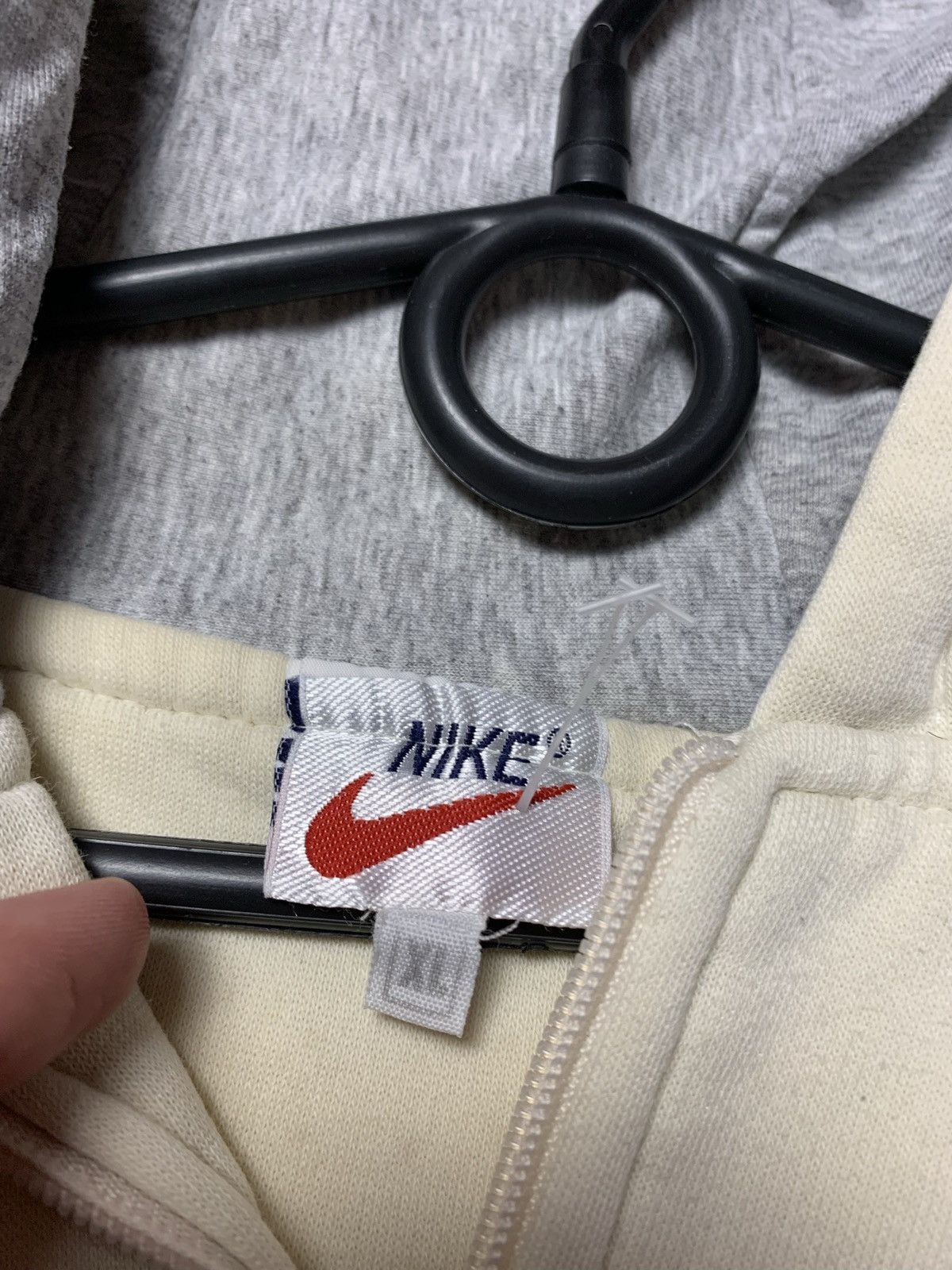 Nike × Vintage Vintage Nike hoodie big logo size XL Size US XL / EU 56 / 4 - 8 Thumbnail