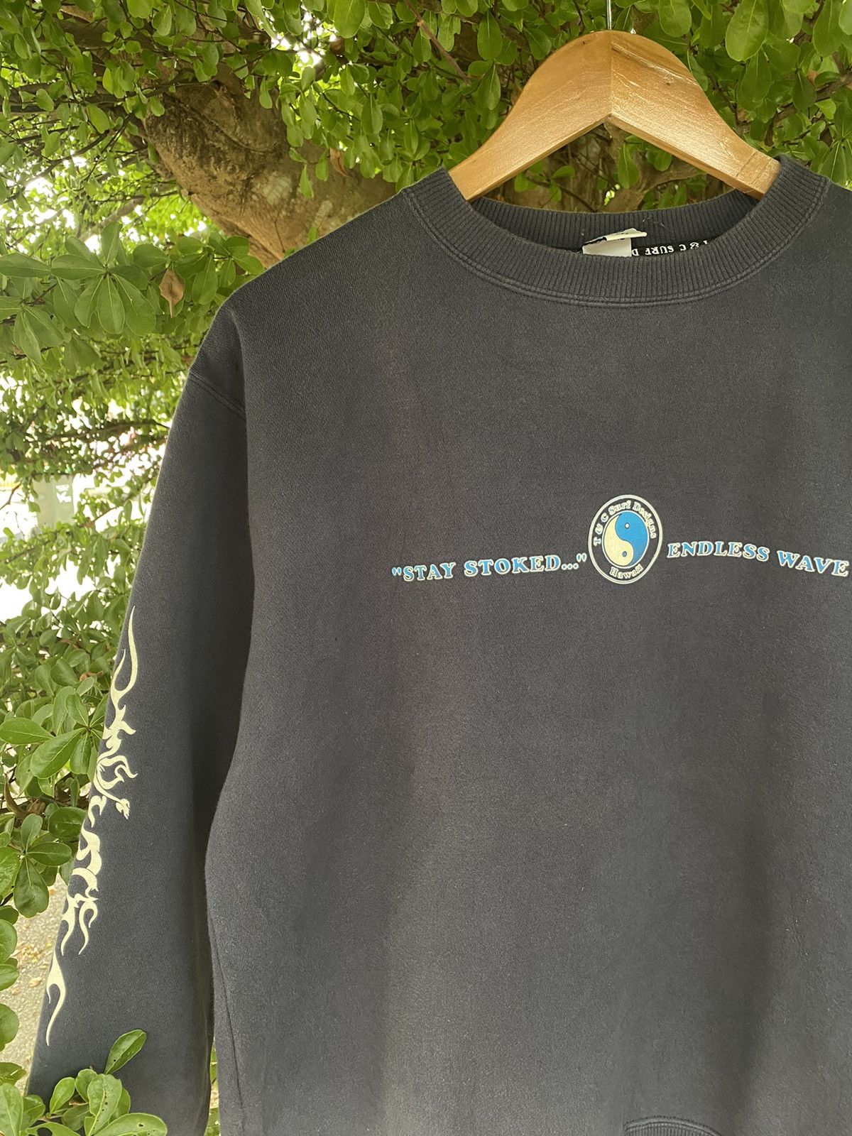 Vintage 🔥 STEALS 🔥 T&C Surf Design Hawaii Spellout Sun Faded Size US M / EU 48-50 / 2 - 5 Thumbnail