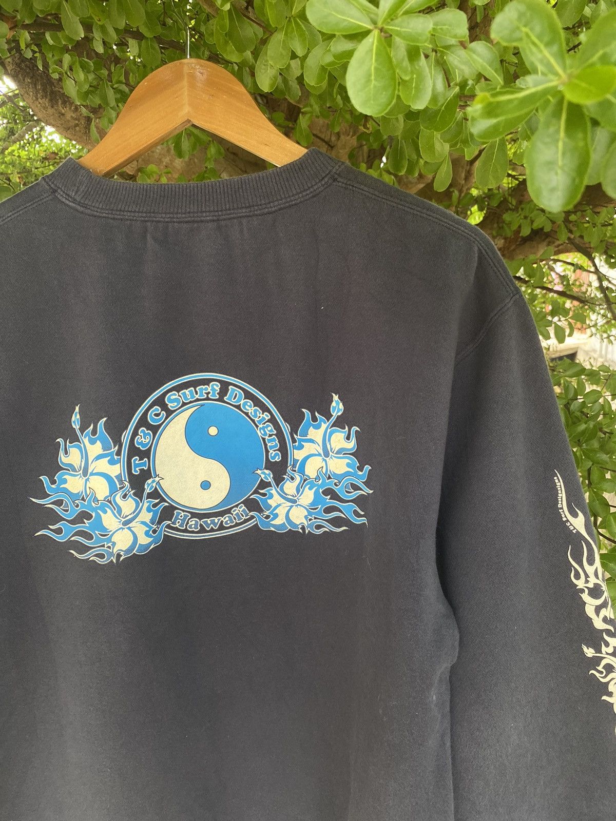 Vintage 🔥 STEALS 🔥 T&C Surf Design Hawaii Spellout Sun Faded Size US M / EU 48-50 / 2 - 8 Thumbnail