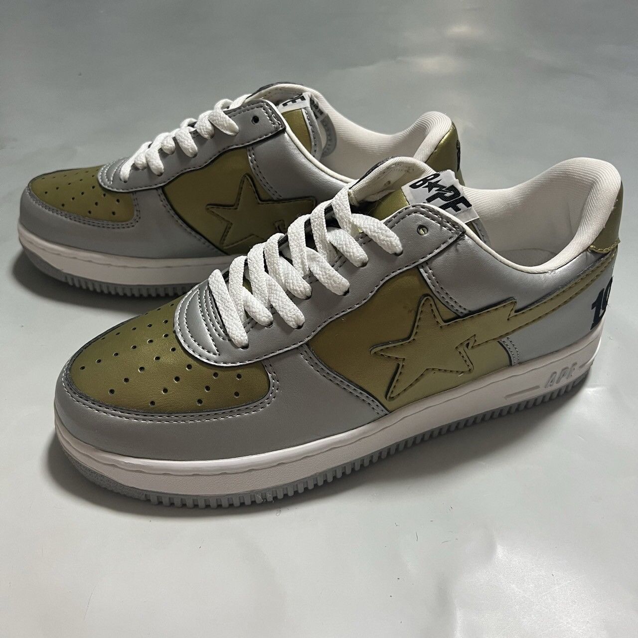 Bape 2003 BAPE sta 10 anniversary silver/gold leather Size US 9 / EU 42 - 2 Thumbnail