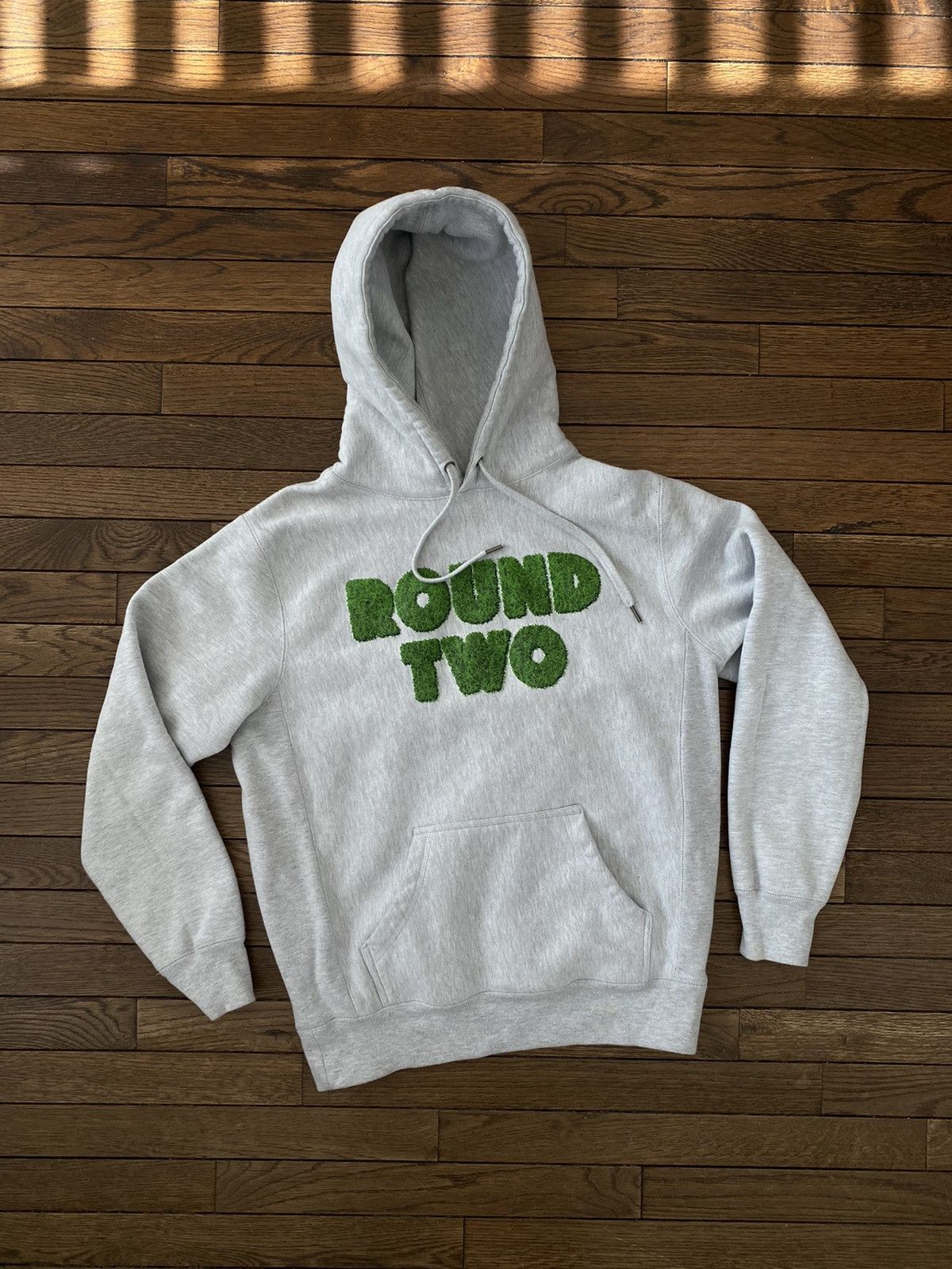 image of Round Two Store Grass Puffy Logo Hoodie Small S in Grey, Men's