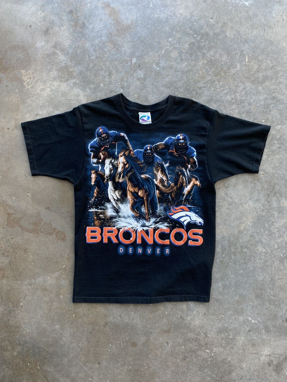 Liquid Blue Vintage Liquid Blue Denver Broncos Tee Black Medium 🥣🧊 NFL Size US M / EU 48-50 / 2 - 1 Thumbnail