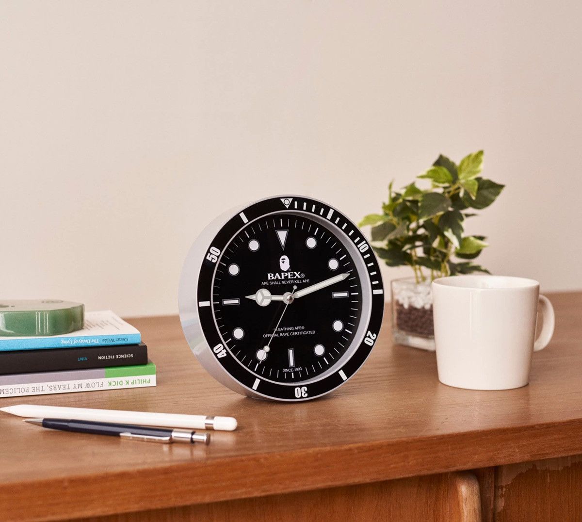 小物 BAPE X CONAN APE HEAD WALL CLOCK 小物 BAPE X CONAN APE