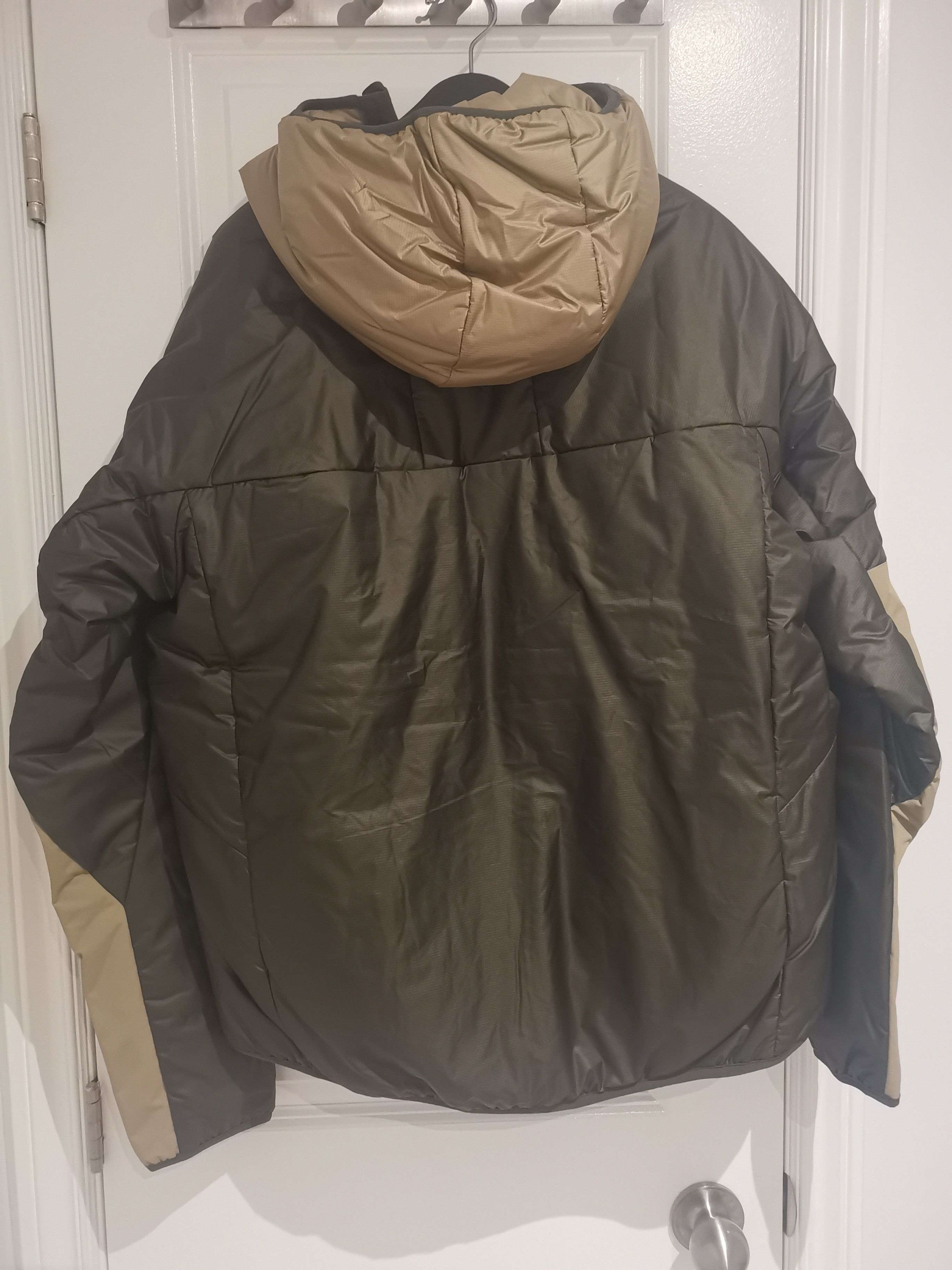 Nike ACG Nike ACG Khaki Insulated Jacket medium Size US M / EU 48-50 / 2 - 6 Thumbnail