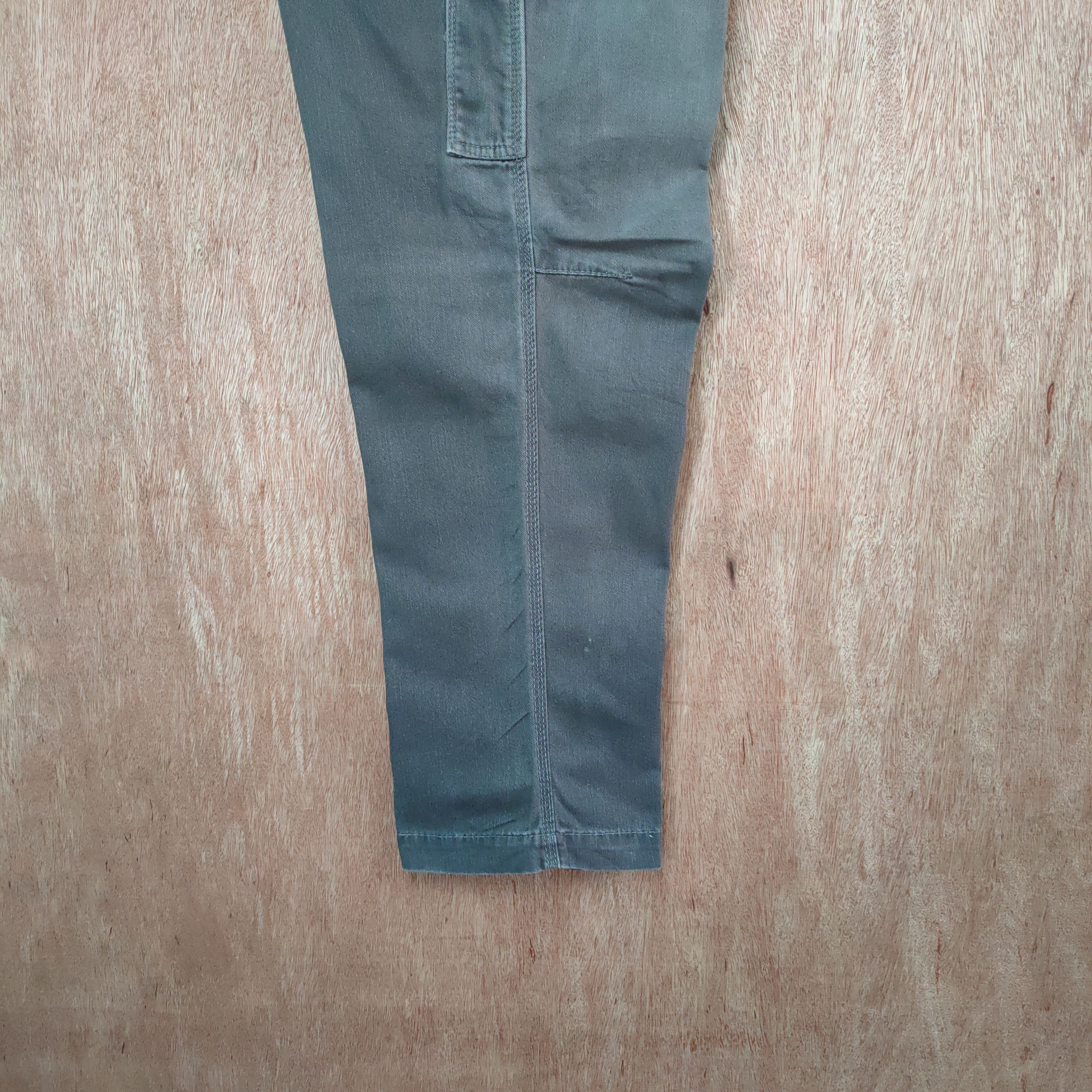 Japanese Brand JAPANESE BRAND 10 POCKET FADED VINTAGE CARGO PANTS Size US 32 / EU 48 - 9 Thumbnail