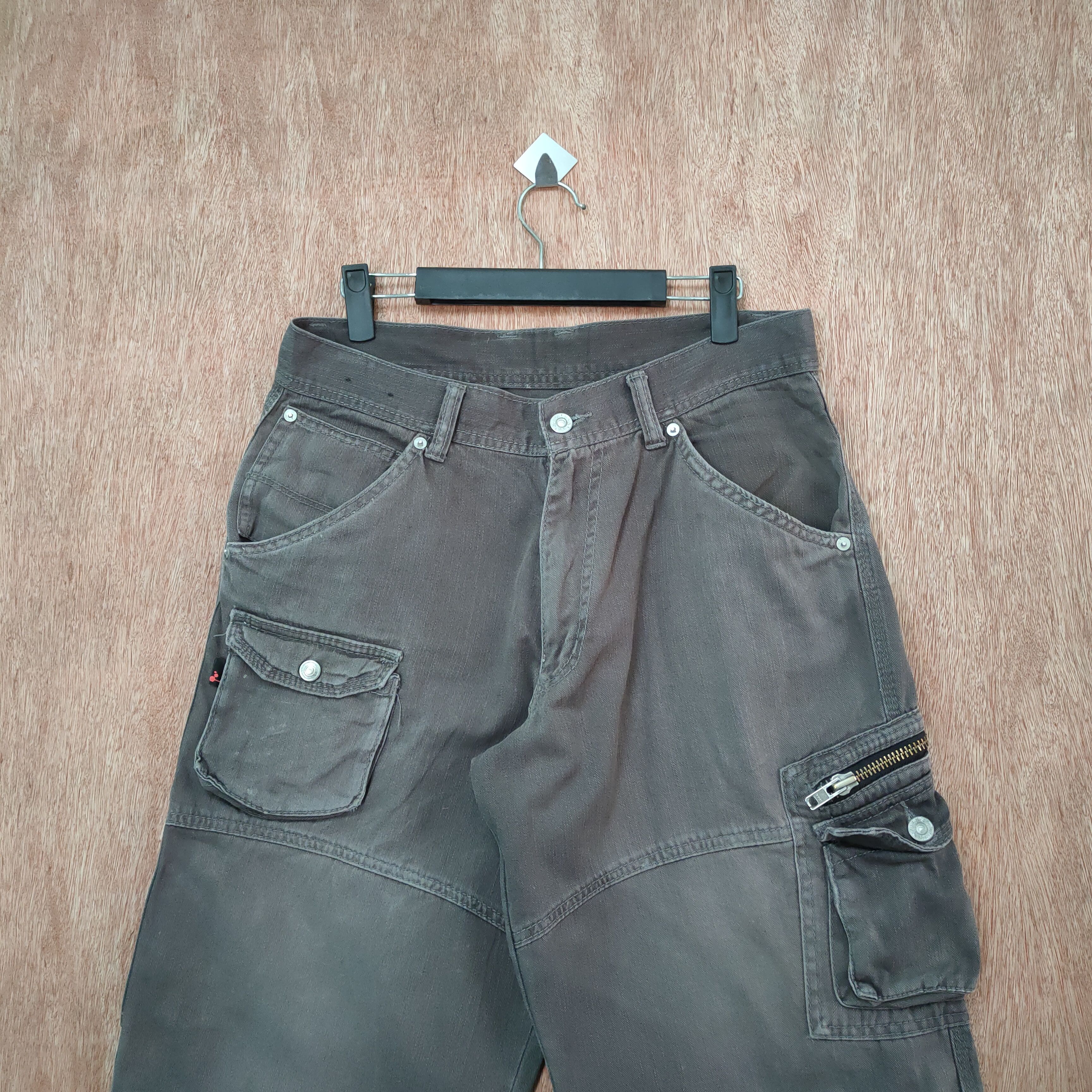 Japanese Brand JAPANESE BRAND 10 POCKET FADED VINTAGE CARGO PANTS Size US 32 / EU 48 - 3 Thumbnail