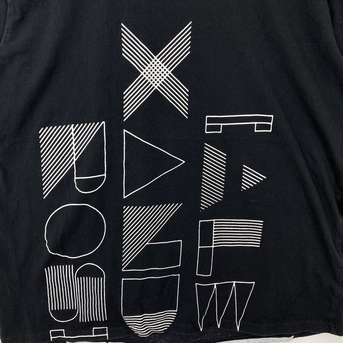 Band Tees ALEXANDROS Japanese Rock Band Official Merchandise Oversize Size US L / EU 52-54 / 3 - 3 Thumbnail