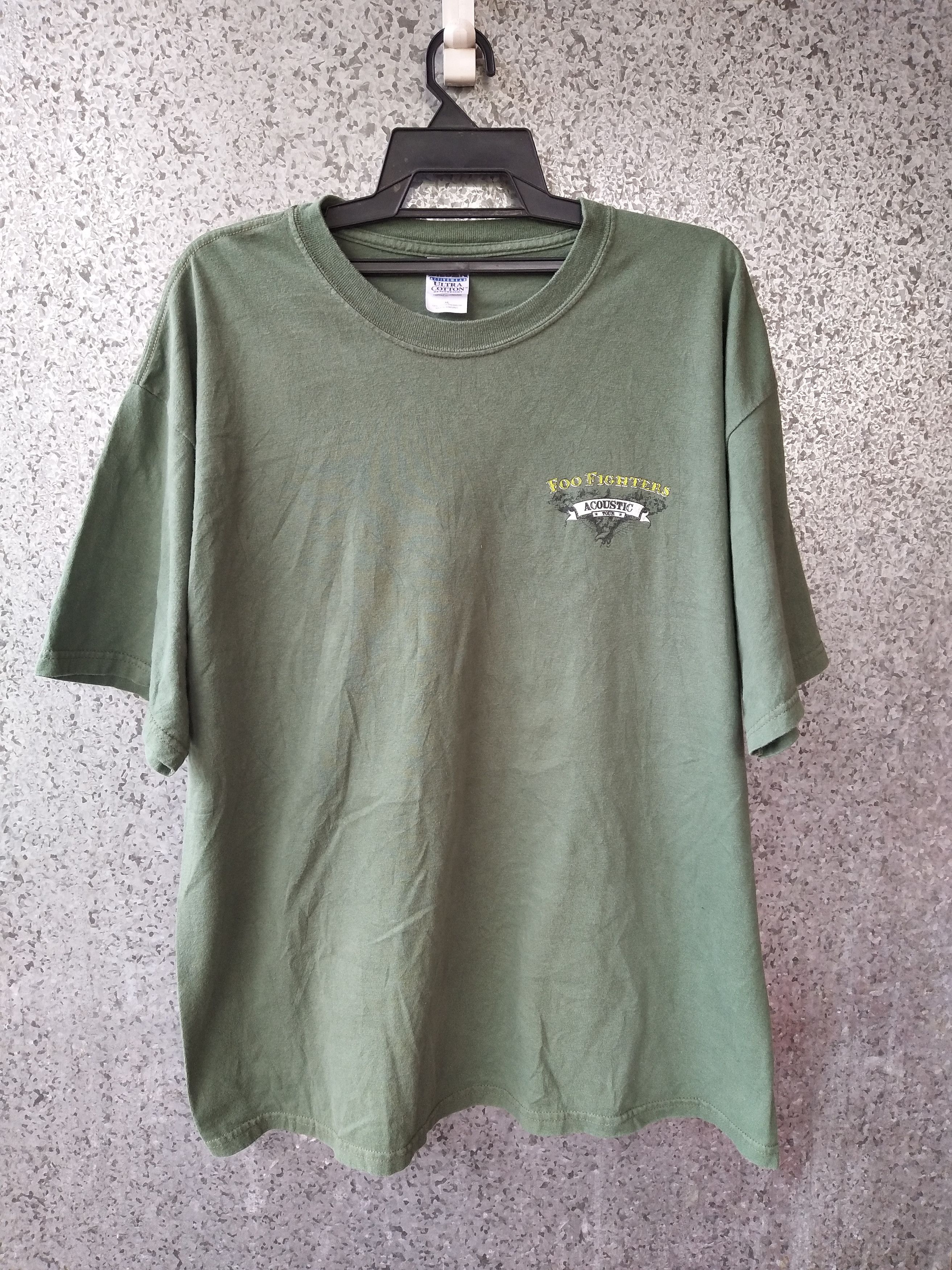 Band Tees 🔥 Vtg y2k Foo Fighters Tour Acoustic band tees Size US L / EU 52-54 / 3 - 2 Thumbnail