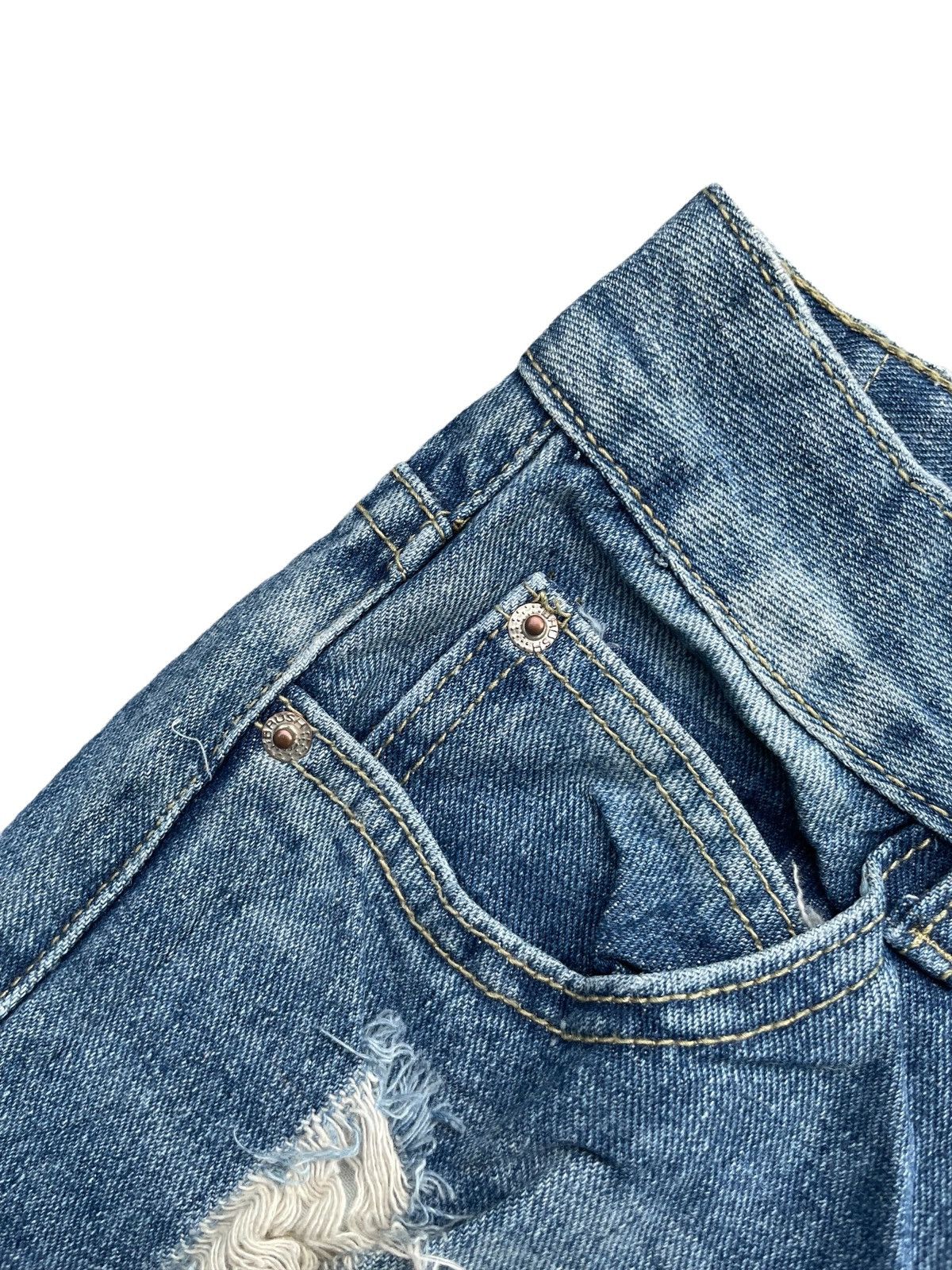 Japanese Brand 🔥STEALS🔥GD Jeans Custom Distresed Size US 27 - 9 Thumbnail