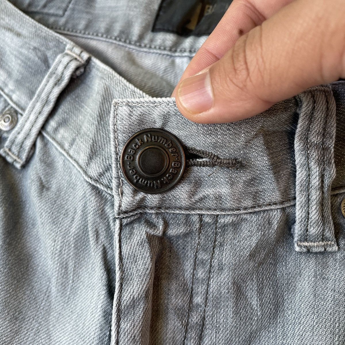 Japanese Brand Vintage Back Number Black Label Distressed Jeans Denim Pants Size US 31 - 6 Thumbnail