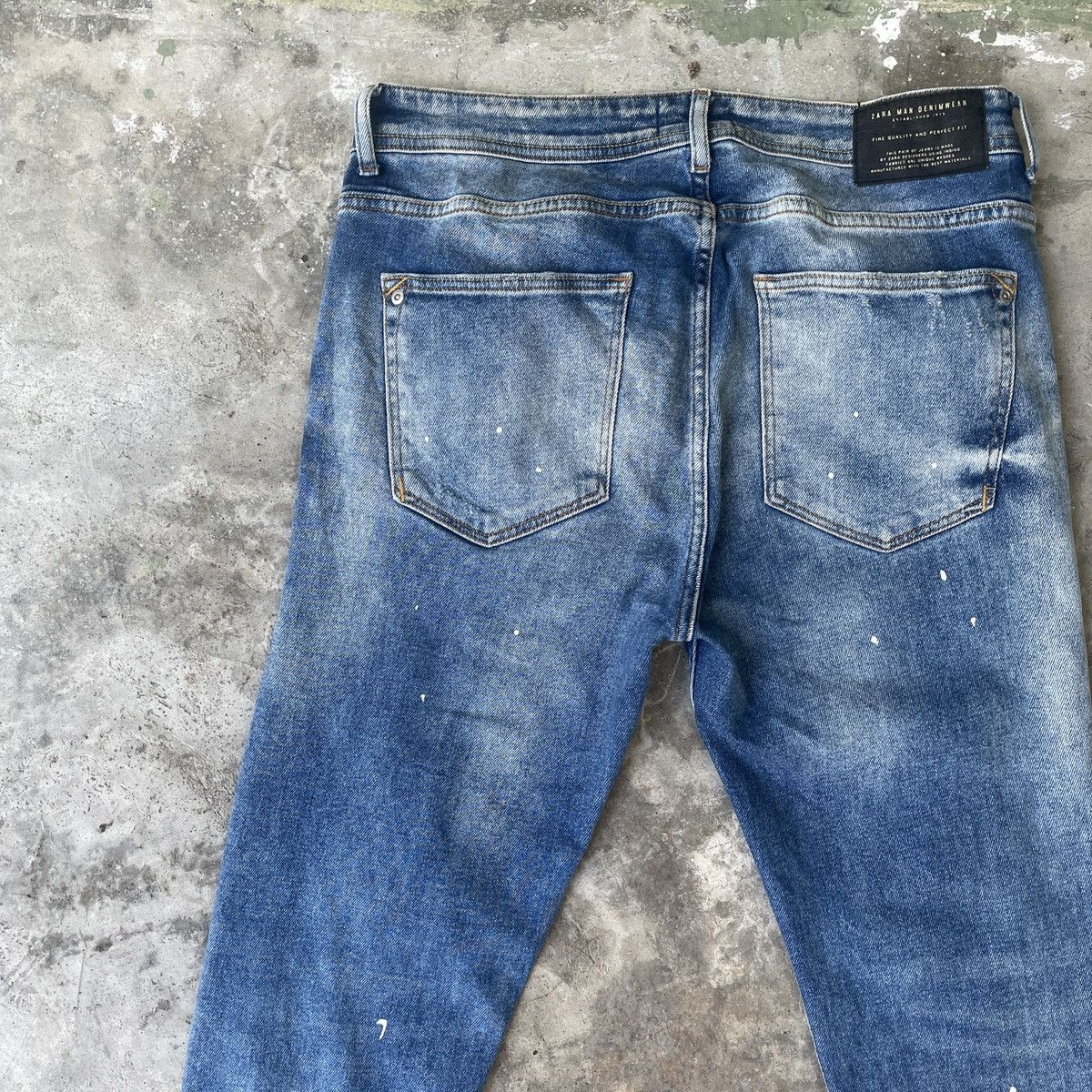 Other Vintage Zara Men THRASHED Distressed Jeans Denim Pants Size US 31 - 8 Thumbnail