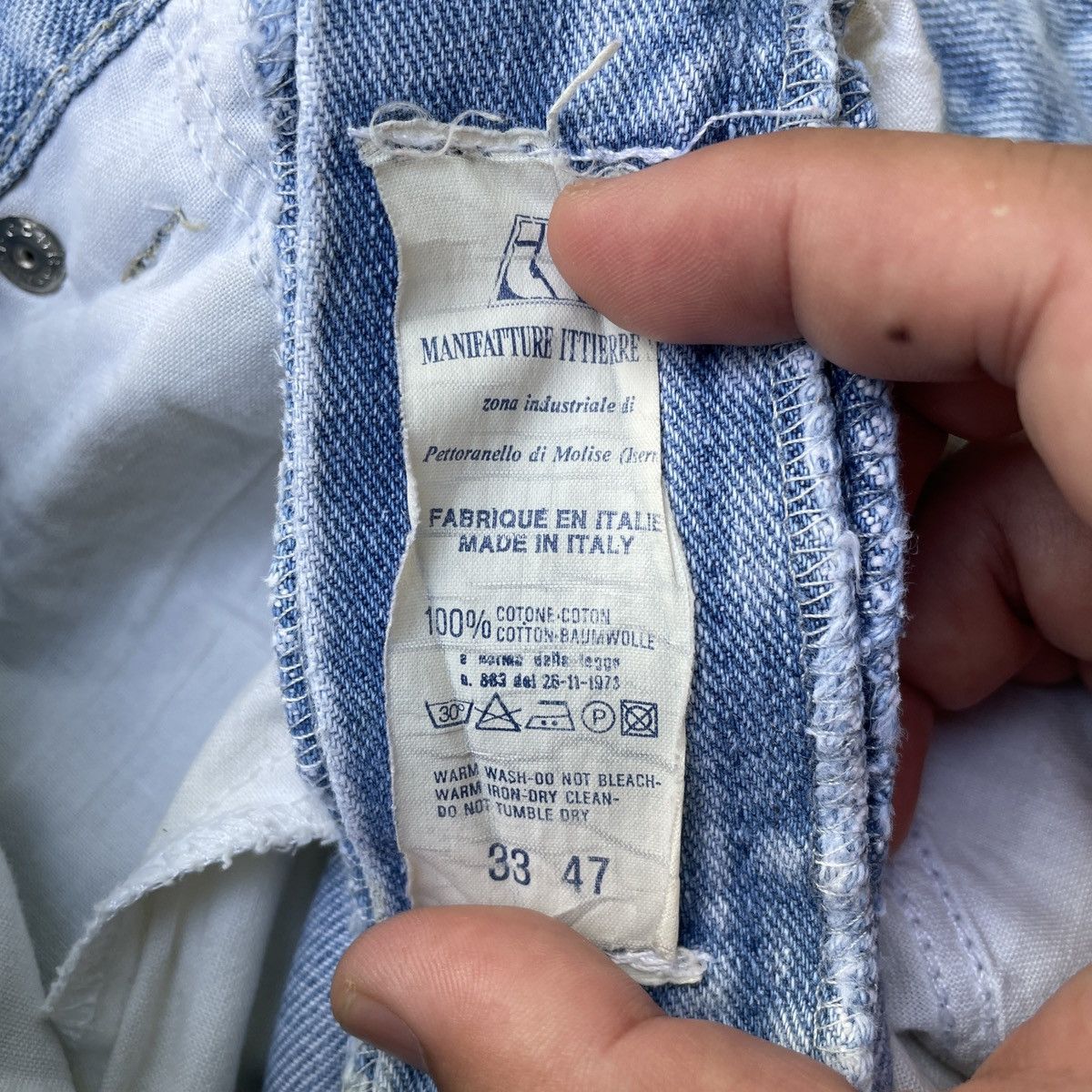 Trussardi Vintage Trussardi Jeans 28x30.5 Trussardi Denim Pants Size US 28 / EU 44 - 10 Thumbnail