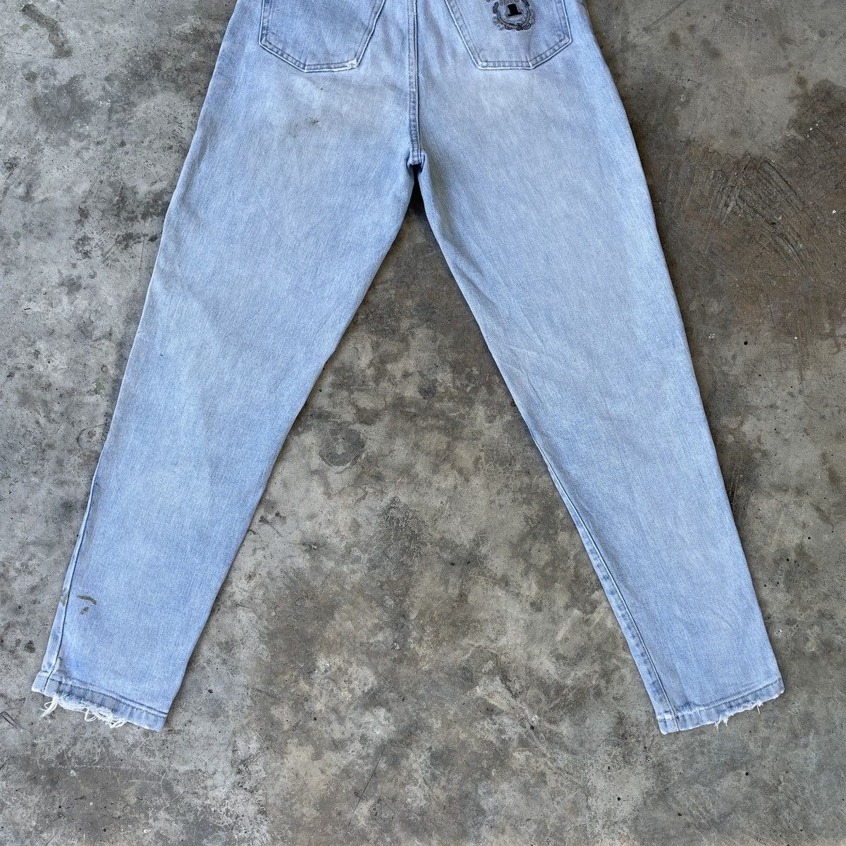 Trussardi Vintage Trussardi Jeans 28x30.5 Trussardi Denim Pants Size US 28 / EU 44 - 15 Thumbnail