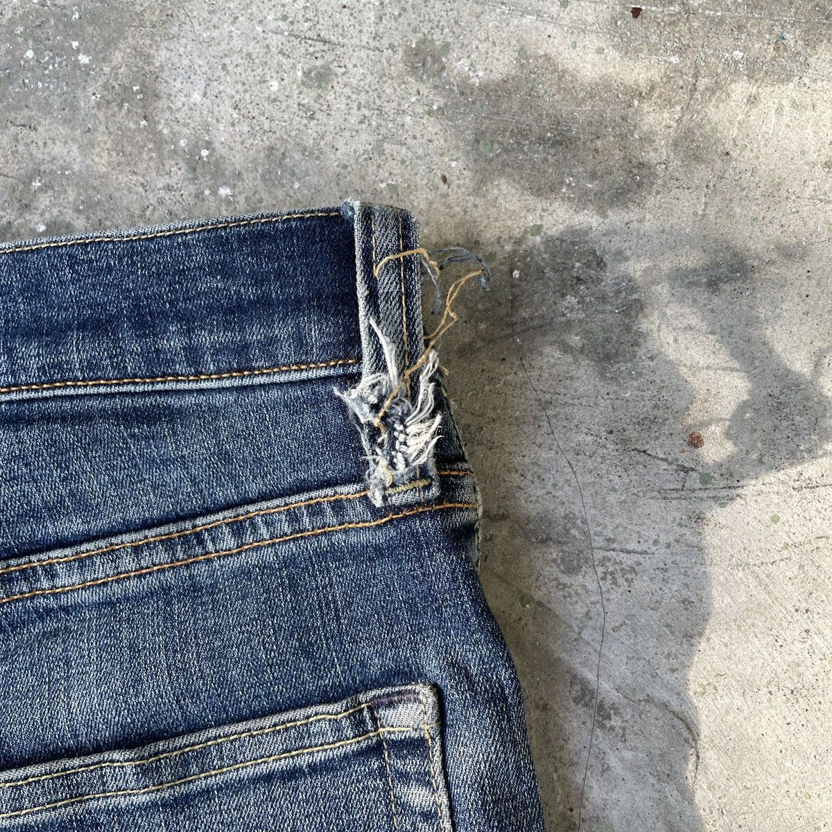 Japanese Brand Japanese Vintage Jeans 29x29.5 Japanese Vintage Denim Pants Size US 29 - 9 Thumbnail