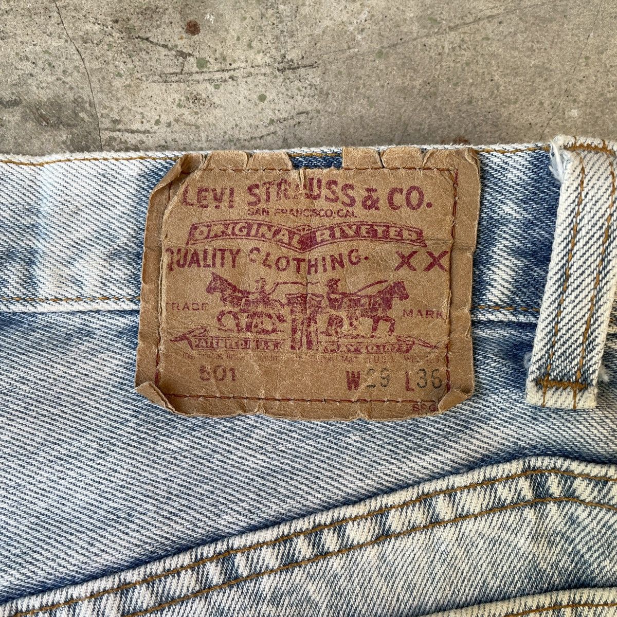 Levi's Vintage Clothing Vintage Levi’s 501 Jeans USA Wash Faded Denim Pants W27x28 Size US 27 - 11 Thumbnail