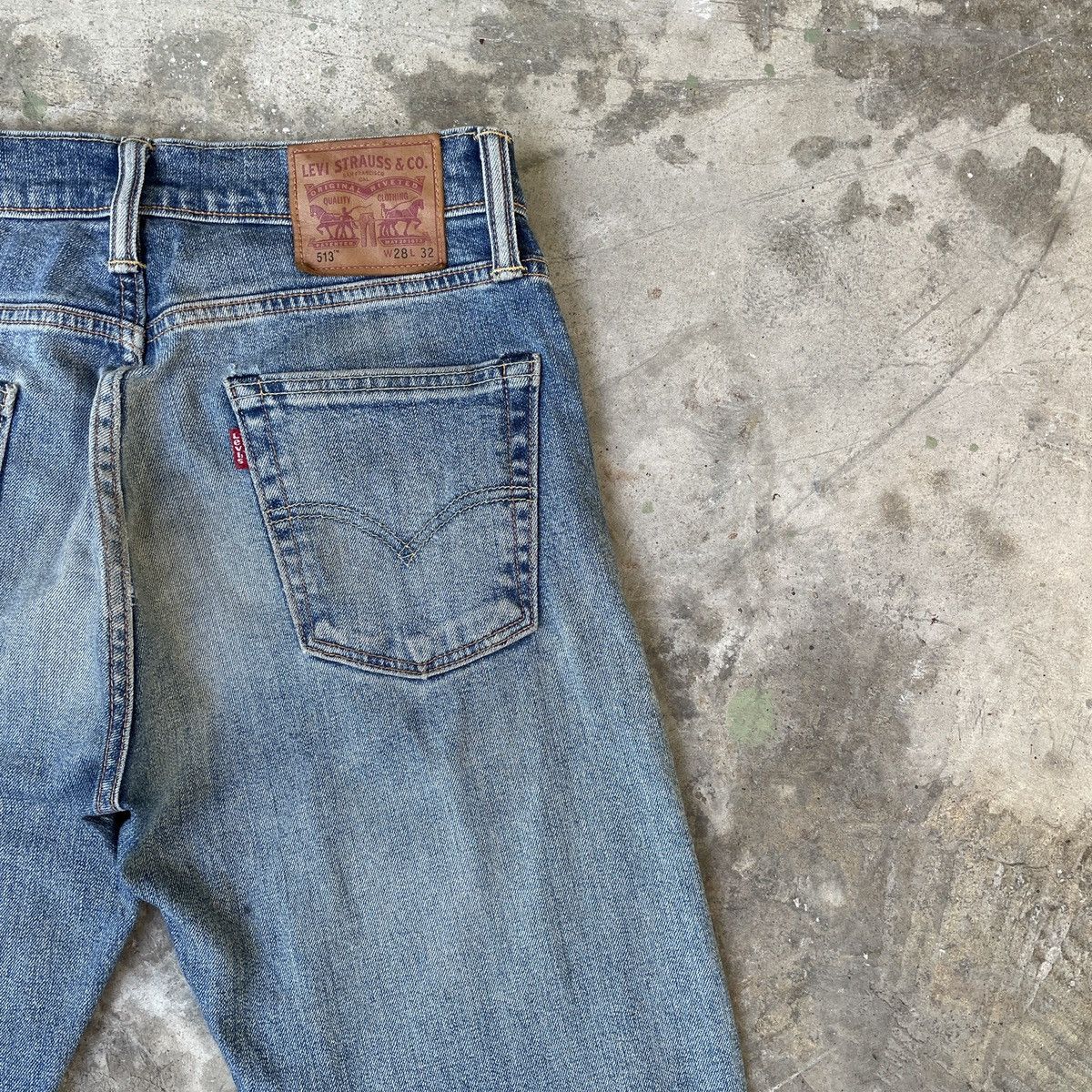 Levi's Vintage Clothing × Vintage Vtg Levi’s 513 Jeans 28x27 Levi’s 513 Distressed Denim Pants Size US 28 / EU 44 - 10 Thumbnail