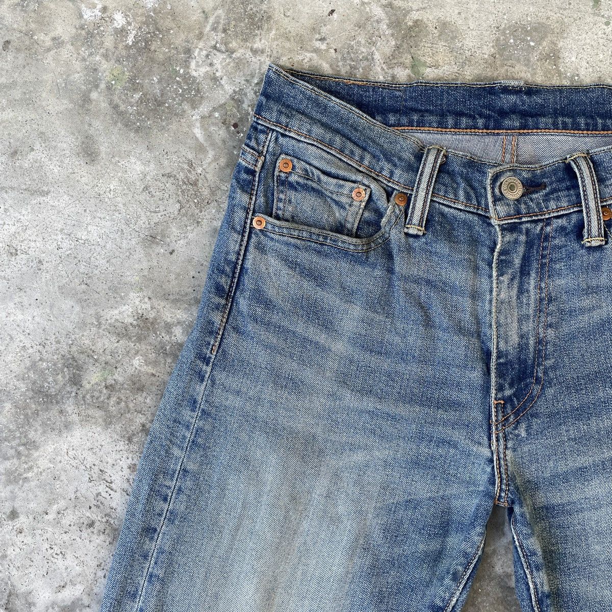 Levi's Vintage Clothing × Vintage Vtg Levi’s 513 Jeans 28x27 Levi’s 513 Distressed Denim Pants Size US 28 / EU 44 - 3 Thumbnail