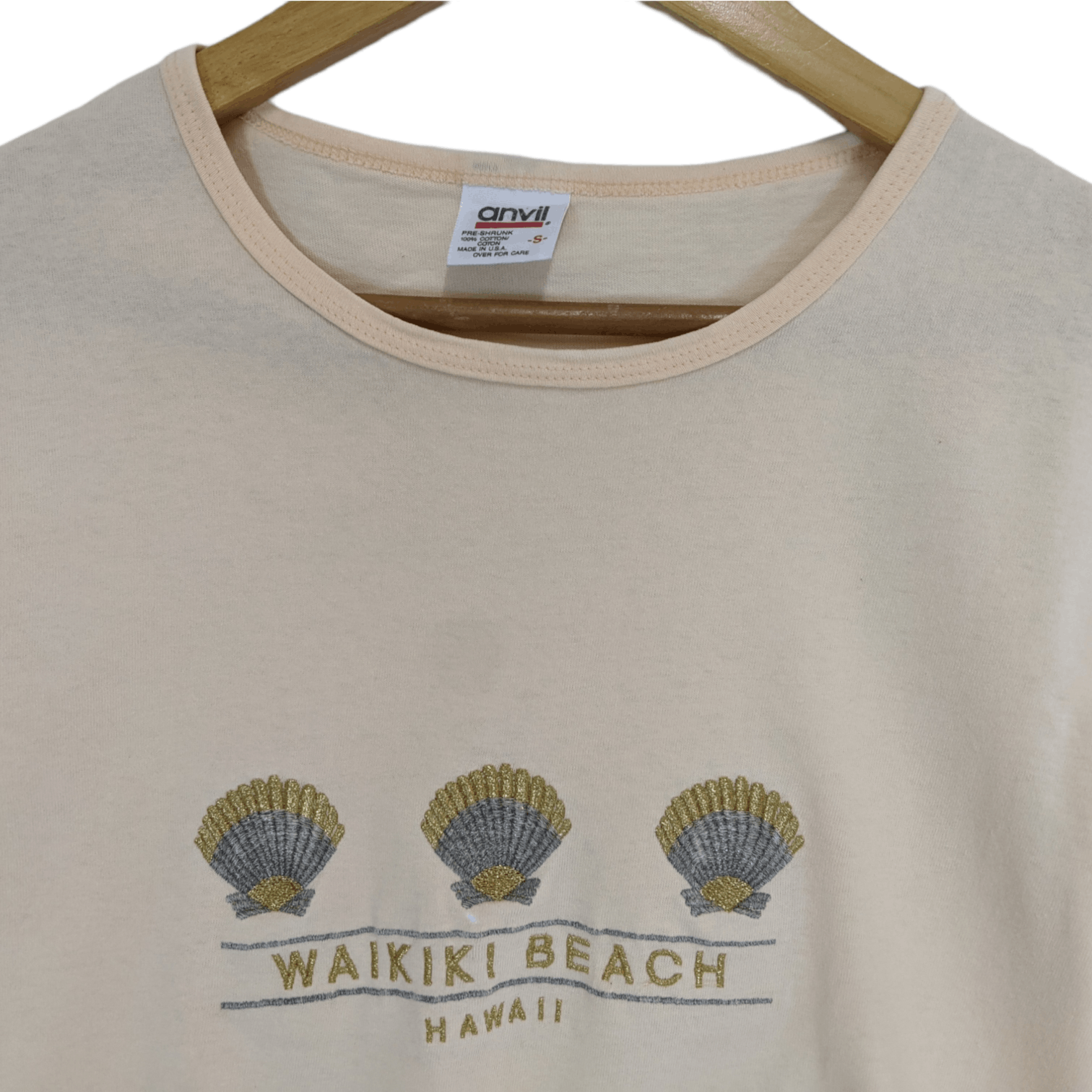 Anvil × Vintage 90's ANVIL Wakiki Beach Hawaii T-Shirt Single Stitches Size S / US 4 / IT 40 - 4 Thumbnail