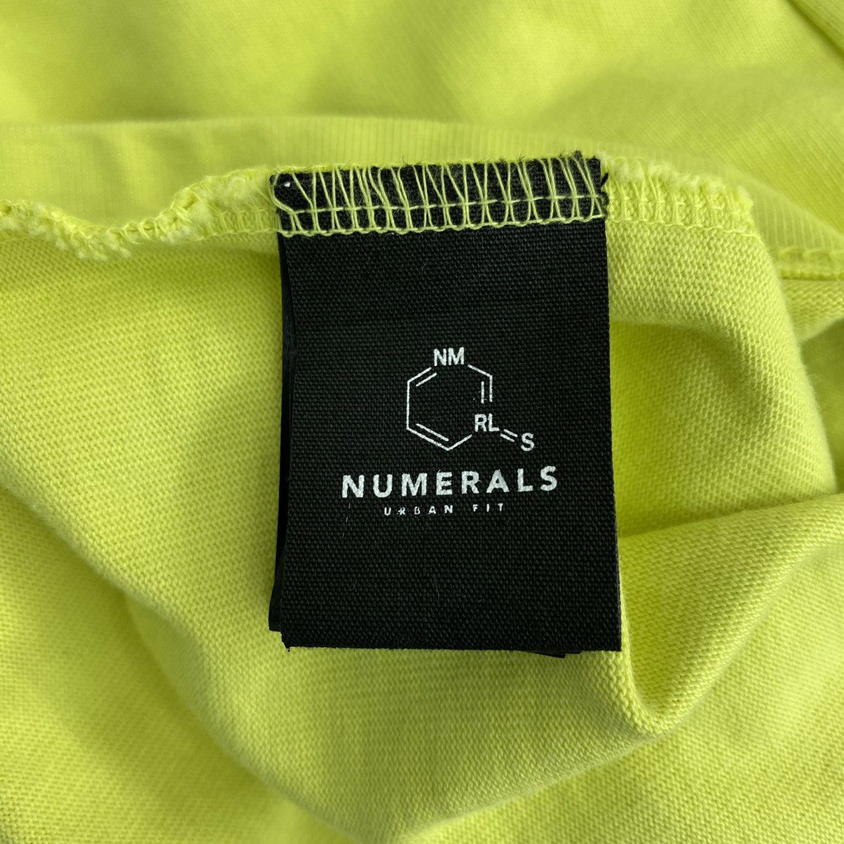 Vintage Vintage NUMERALS URBAN FIT Pocket Yellow Oversize Short Size US M / EU 48-50 / 2 - 7 Thumbnail