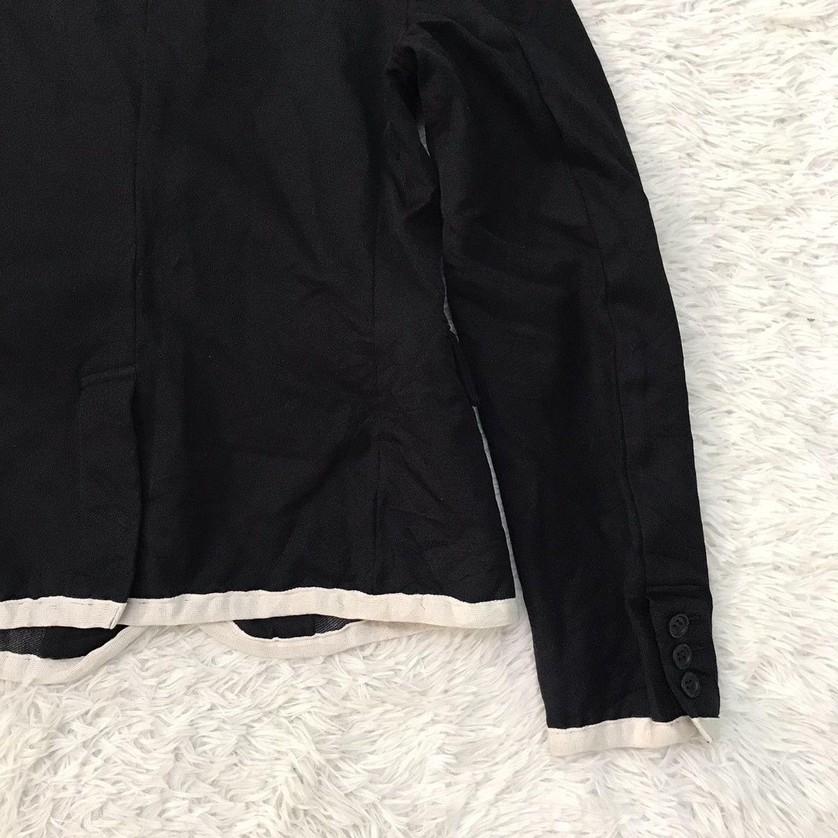 Comme des Garcons AD2010 Black Comme des Garcons Coat Size US S / EU 44-46 / 1 - 10 Thumbnail
