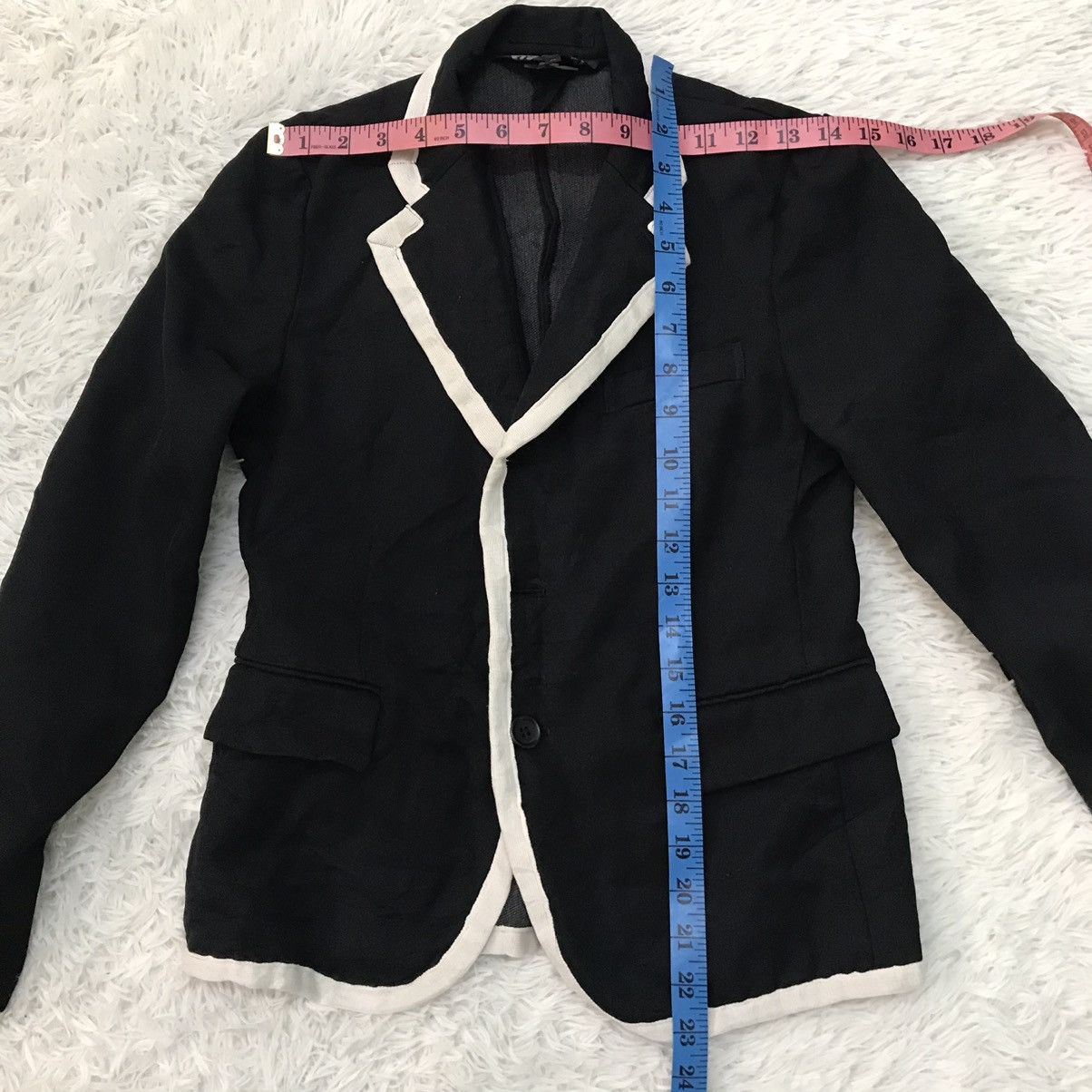 Comme des Garcons AD2010 Black Comme des Garcons Coat Size US S / EU 44-46 / 1 - 21 Thumbnail