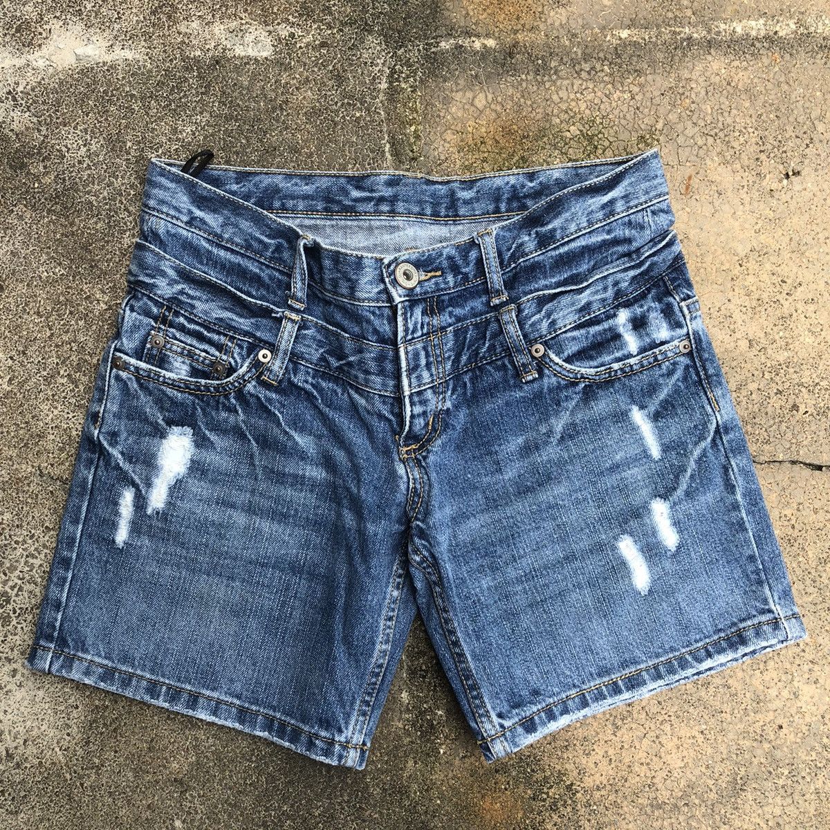 Japanese Brand 🔥Rare🔥🇯🇵Unbrand Double Waist Rips Distress Denim Shorts Pants Size 30" / US 8 / IT 44 - 1 Thumbnail