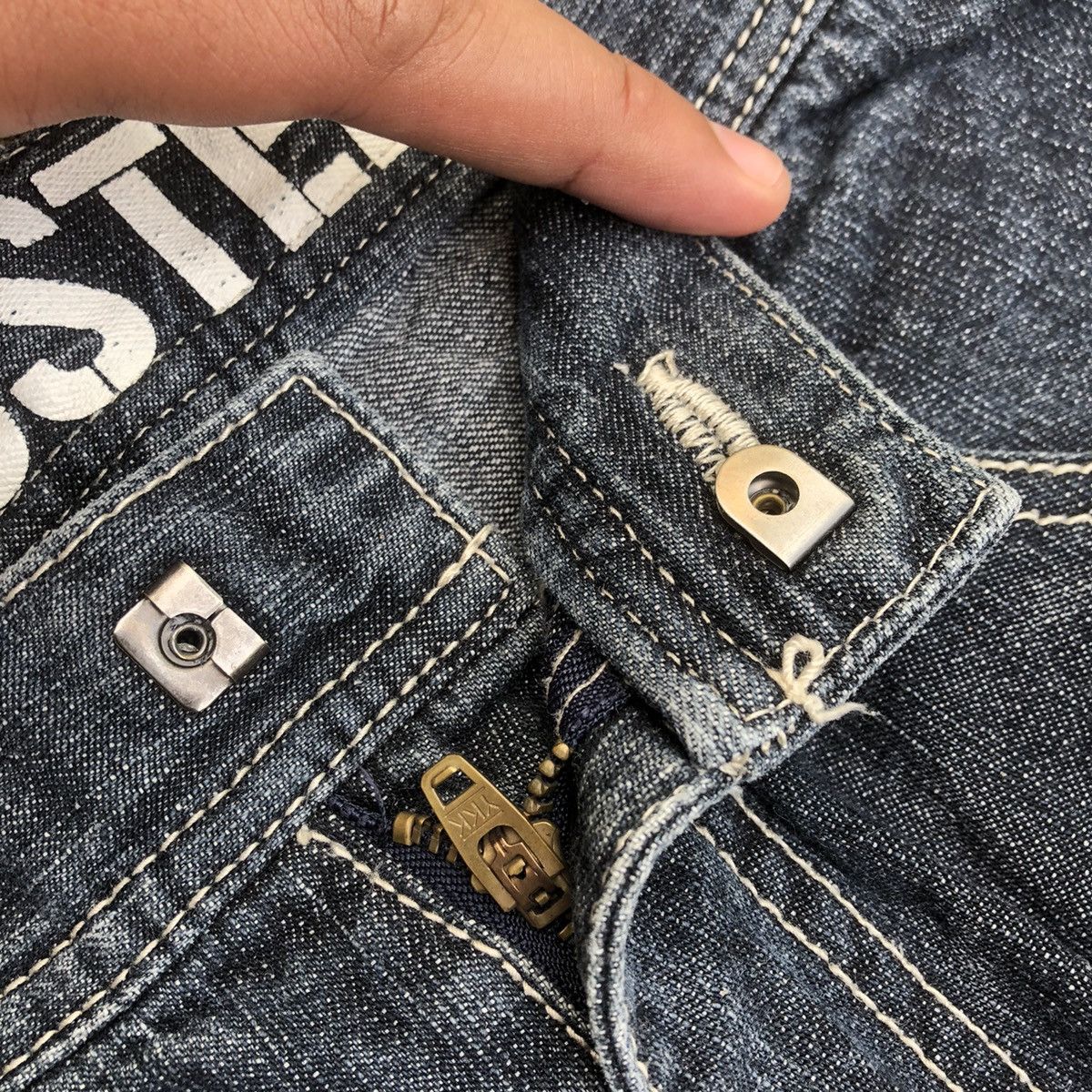 Japanese Brand 🔥Rare🔥🇯🇵Gangbuster Stoned Wash Rips Denim Shorts Pants Size US 29 - 9 Thumbnail